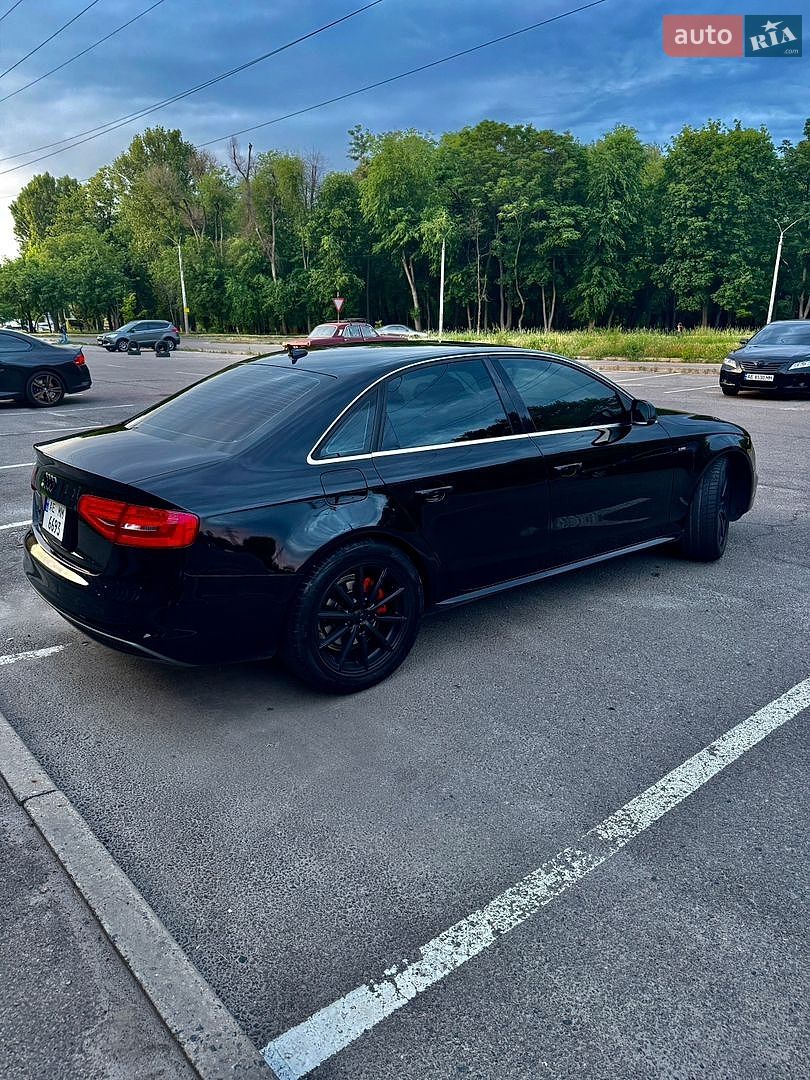 Audi A4 2014 VIN WAUEFAFL8FA070986 фото оголошення 6 з 21