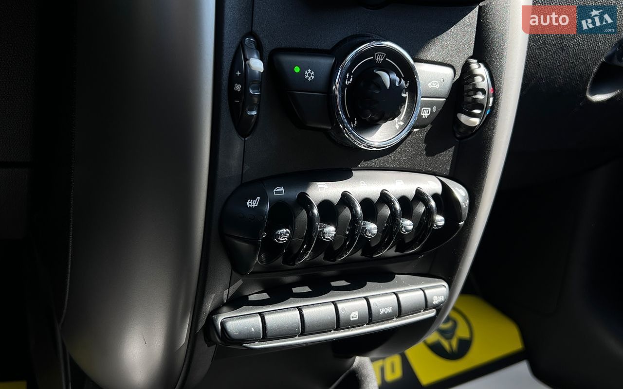 MINI Cooper 2012 VIN WMWZB3C5XCWM03458 фото оголошення 18 з 24