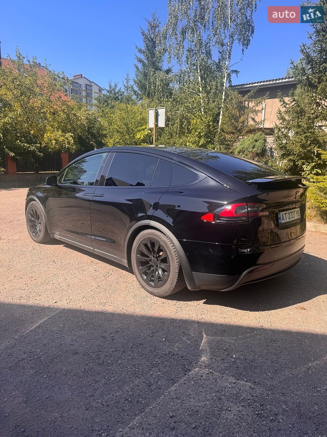 Tesla Model X 2019 VIN 5YJXCBE22KF187614 фото оголошення 5 з 12
