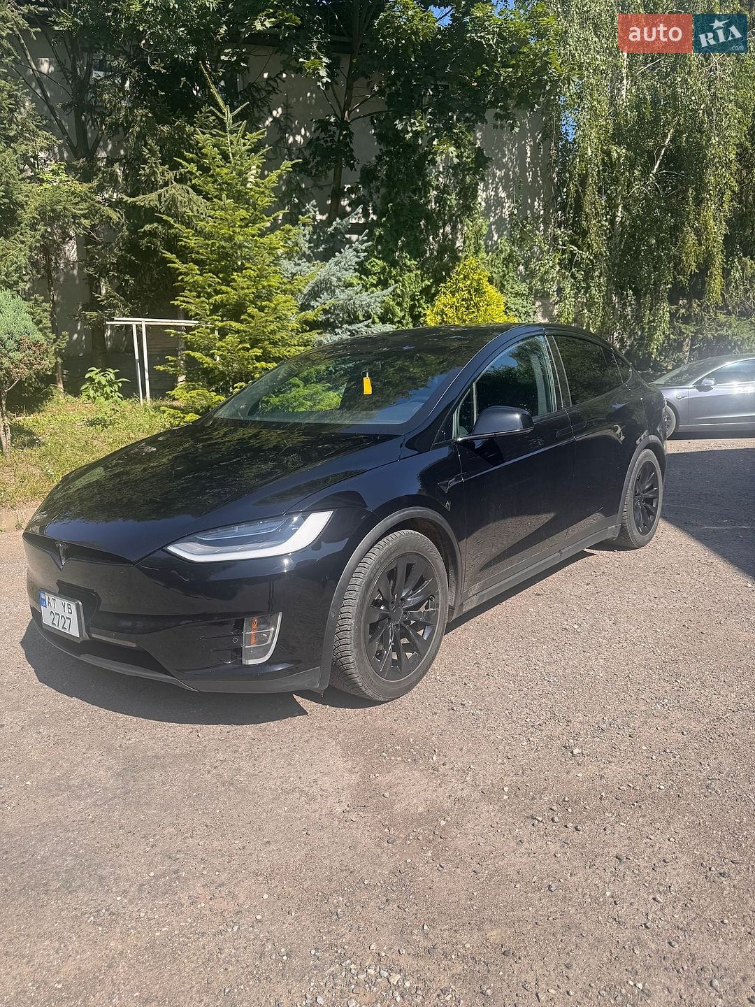 Tesla Model X 2019 VIN 5YJXCBE22KF187614 фото оголошення 4 з 12