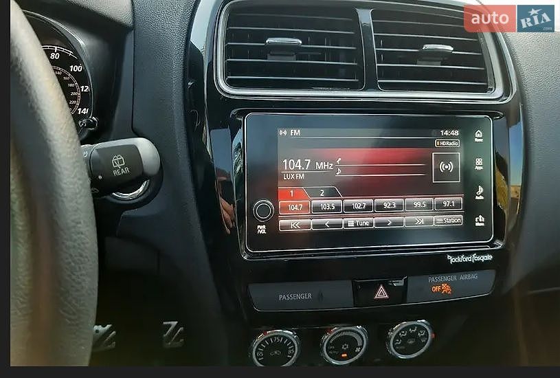 Mitsubishi Outlander Sport 2018 VIN JA4AR4AWXJU010009 фото оголошення 12 з 19