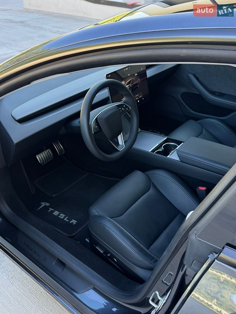 Tesla Model 3 2024 VIN 5YJ3E1ET6RF787428 фото оголошення 27 з 61