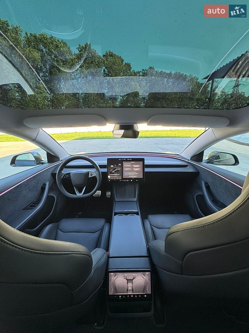 Tesla Model 3 2024 VIN 5YJ3E1ET6RF787428 фото оголошення 34 з 61