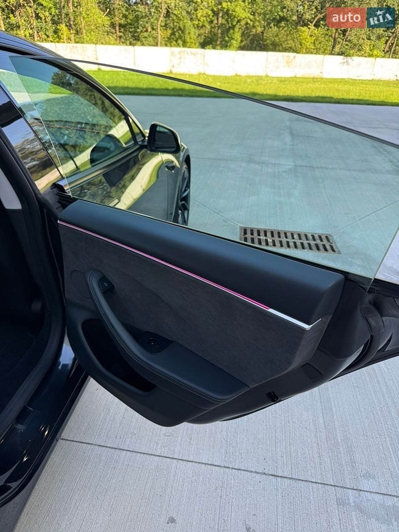 Tesla Model 3 2024 VIN 5YJ3E1ET6RF787428 фото оголошення 36 з 61