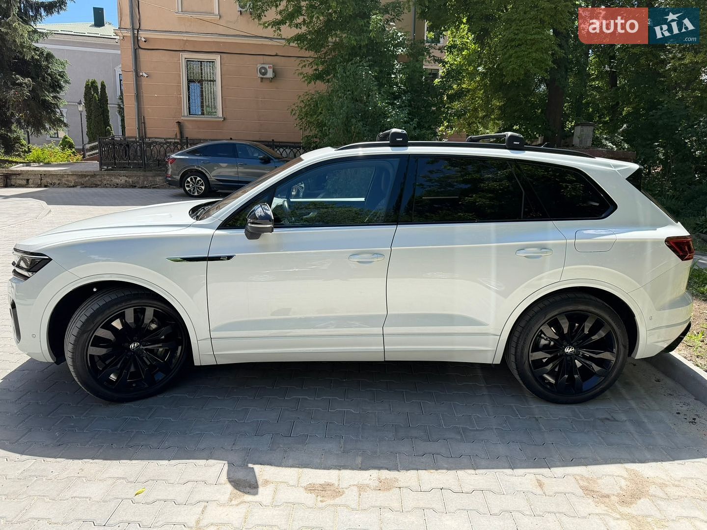 Volkswagen Touareg 2022 VIN WVGZZZCRZND020075 фото оголошення 4 з 55