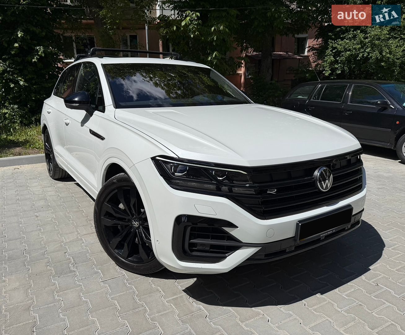 Volkswagen Touareg 2022 VIN WVGZZZCRZND020075 фото оголошення 10 з 55