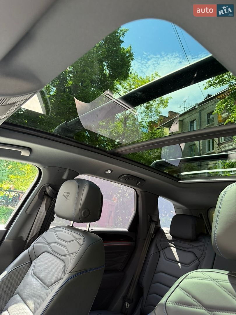 Volkswagen Touareg 2022 VIN WVGZZZCRZND020075 фото оголошення 40 з 55