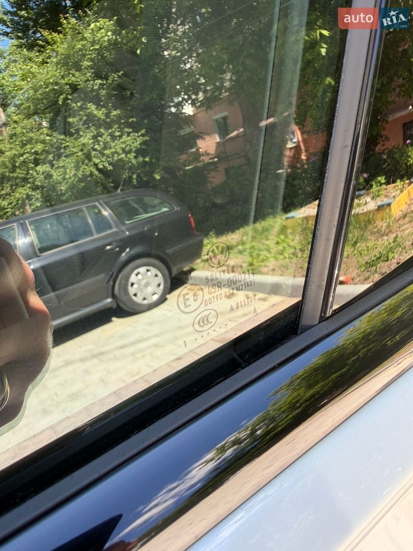 Volkswagen Touareg 2022 VIN WVGZZZCRZND020075 фото оголошення 41 з 55