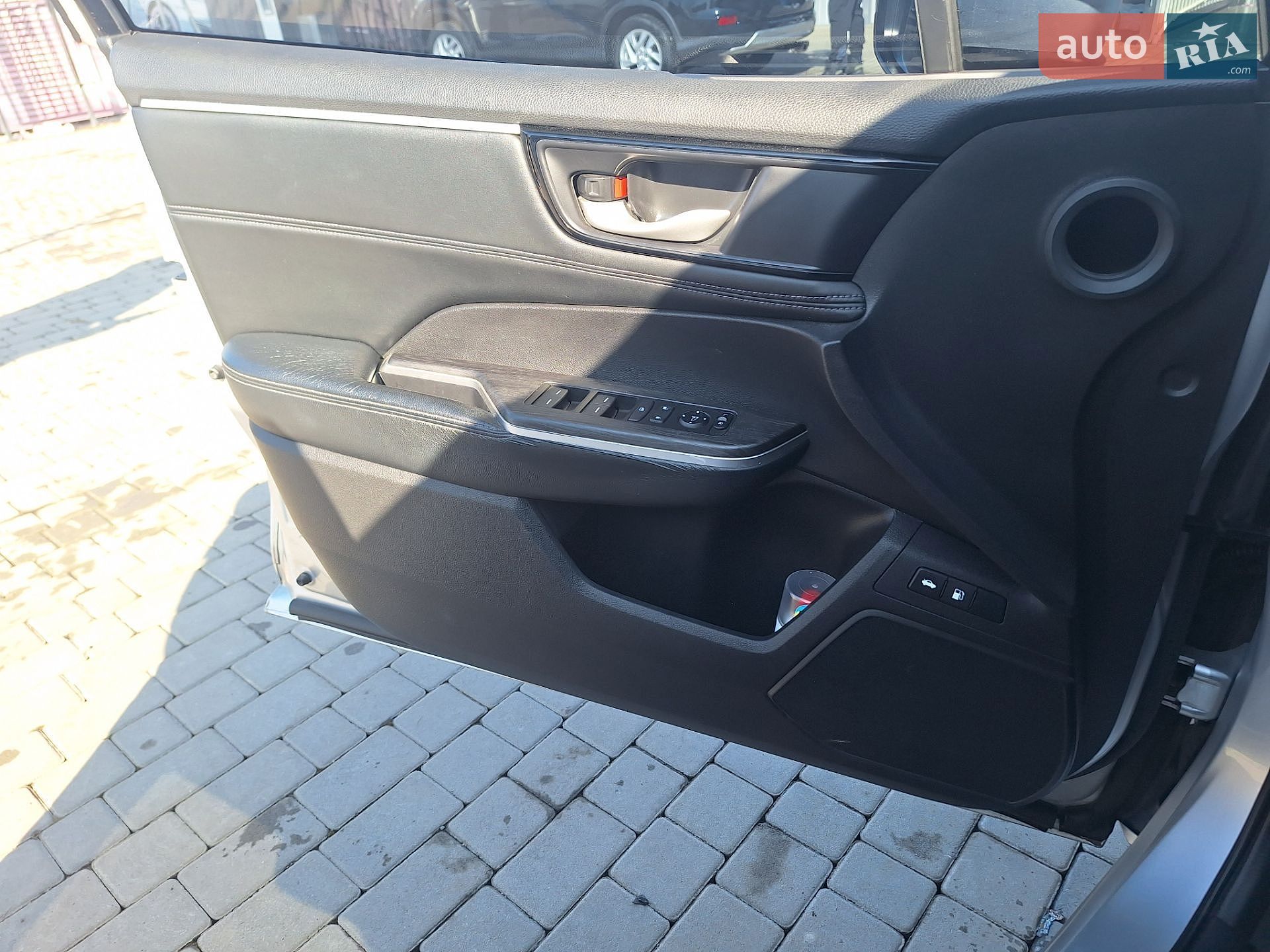 Honda Clarity 2018 VIN JHMZC5F17JC022765 фото оголошення 13 з 15