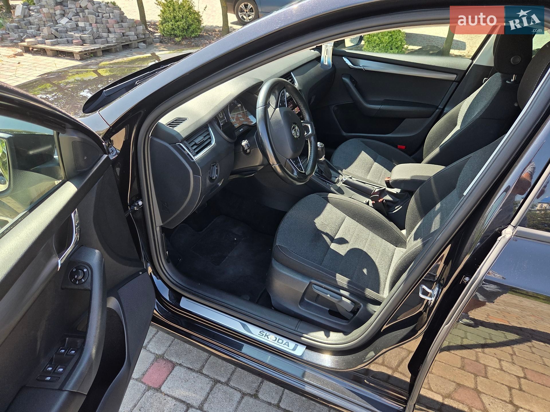 Skoda Octavia 2020 VIN TMBJJ7NE0L0186822 фото оголошення 22 з 39