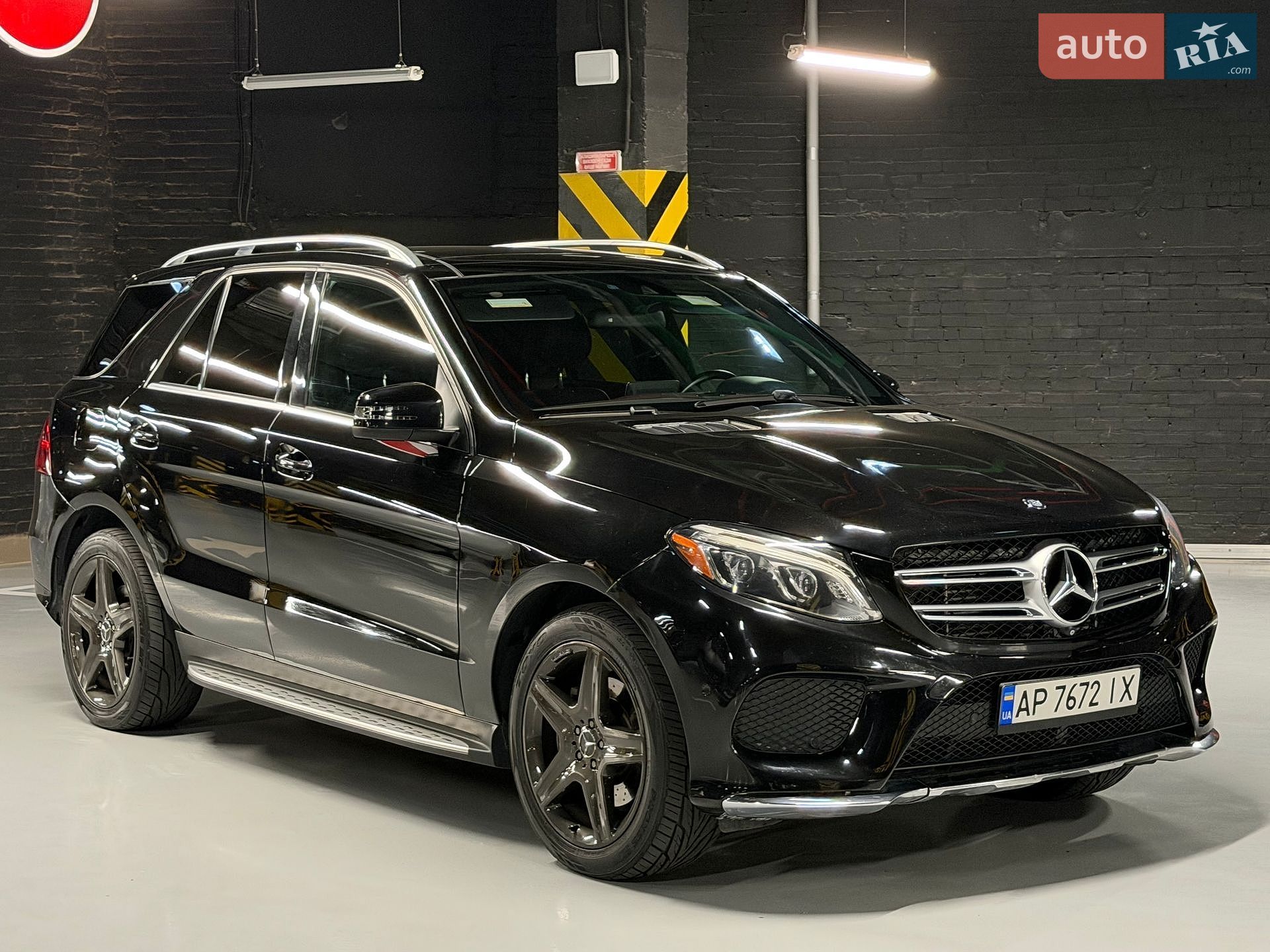 Mercedes-Benz GLE-Class 2015 VIN 4JGDA2EBXGA621833 фото оголошення 2 з 14