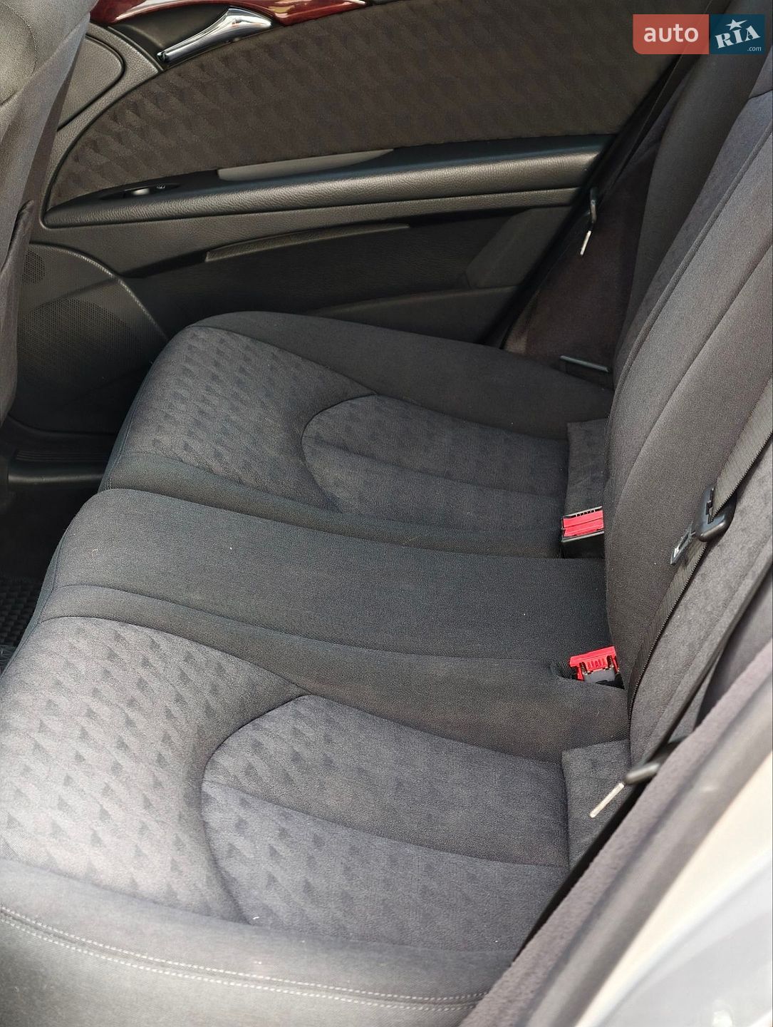 Mercedes-Benz E-Class 2004 VIN WDB2112611A738954 фото оголошення 15 з 37