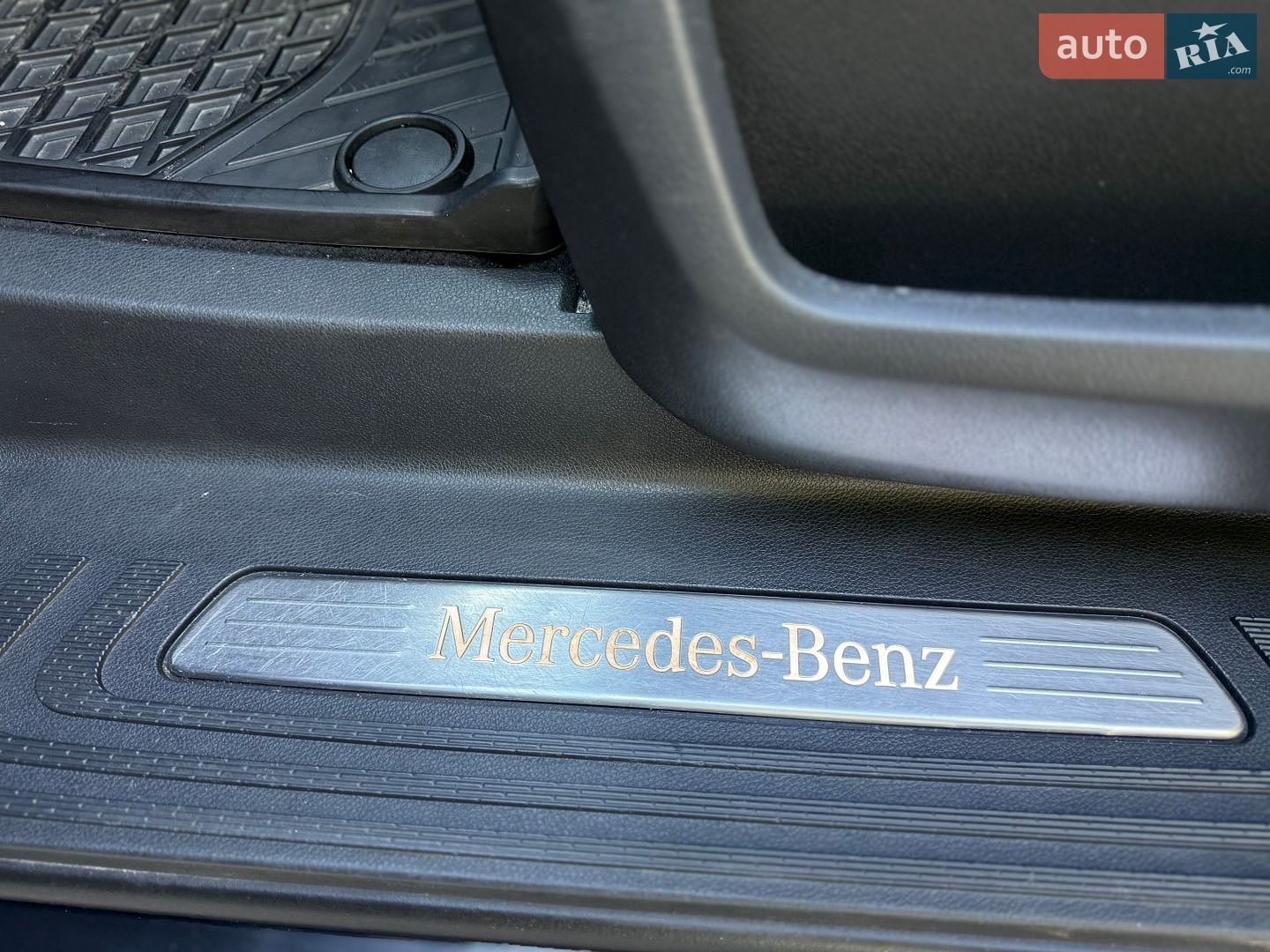 Mercedes-Benz V-Class 2019 VIN W1V44781513690767 фото оголошення 17 з 50