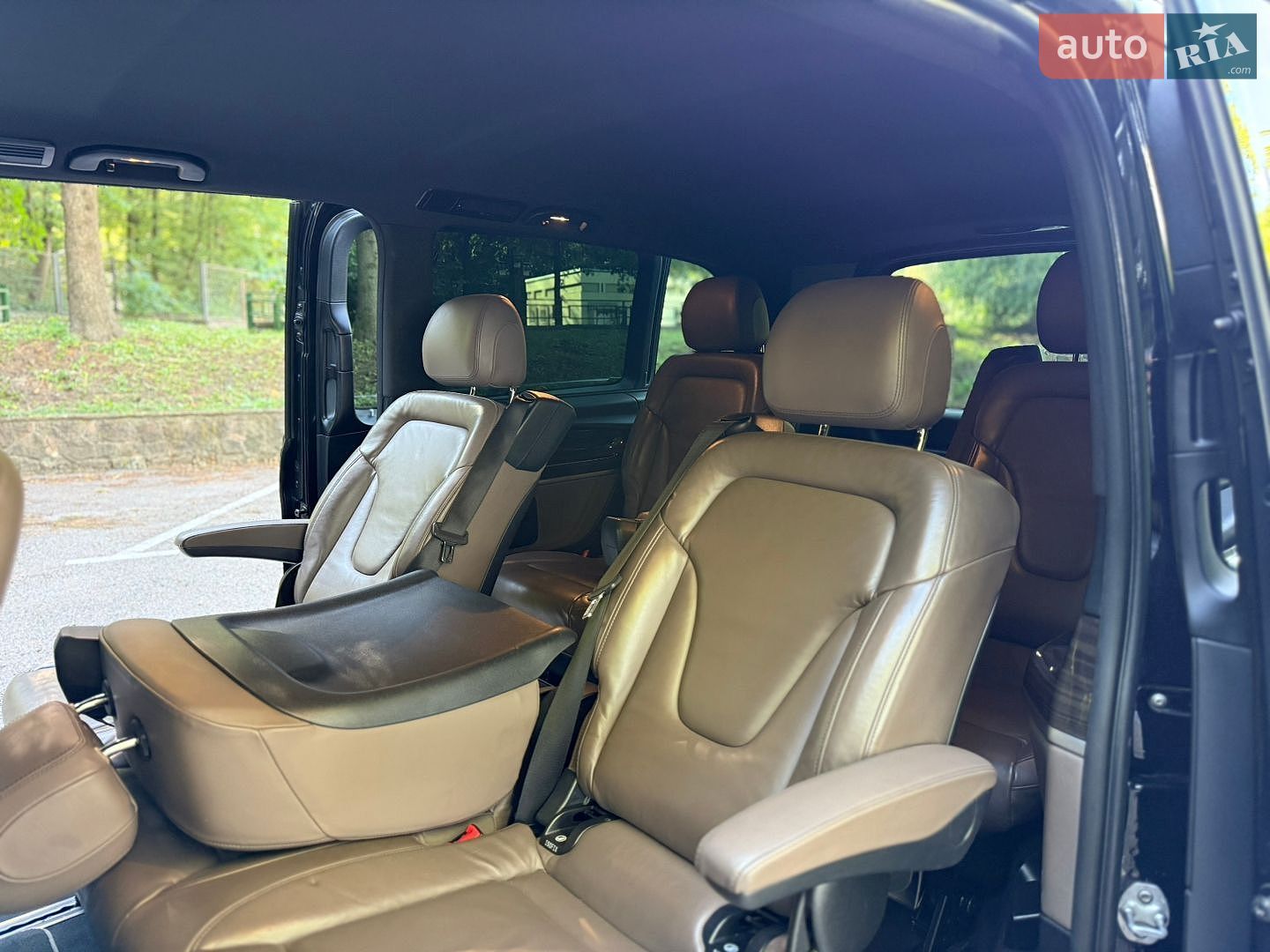 Mercedes-Benz V-Class 2019 VIN W1V44781513690767 фото оголошення 21 з 50