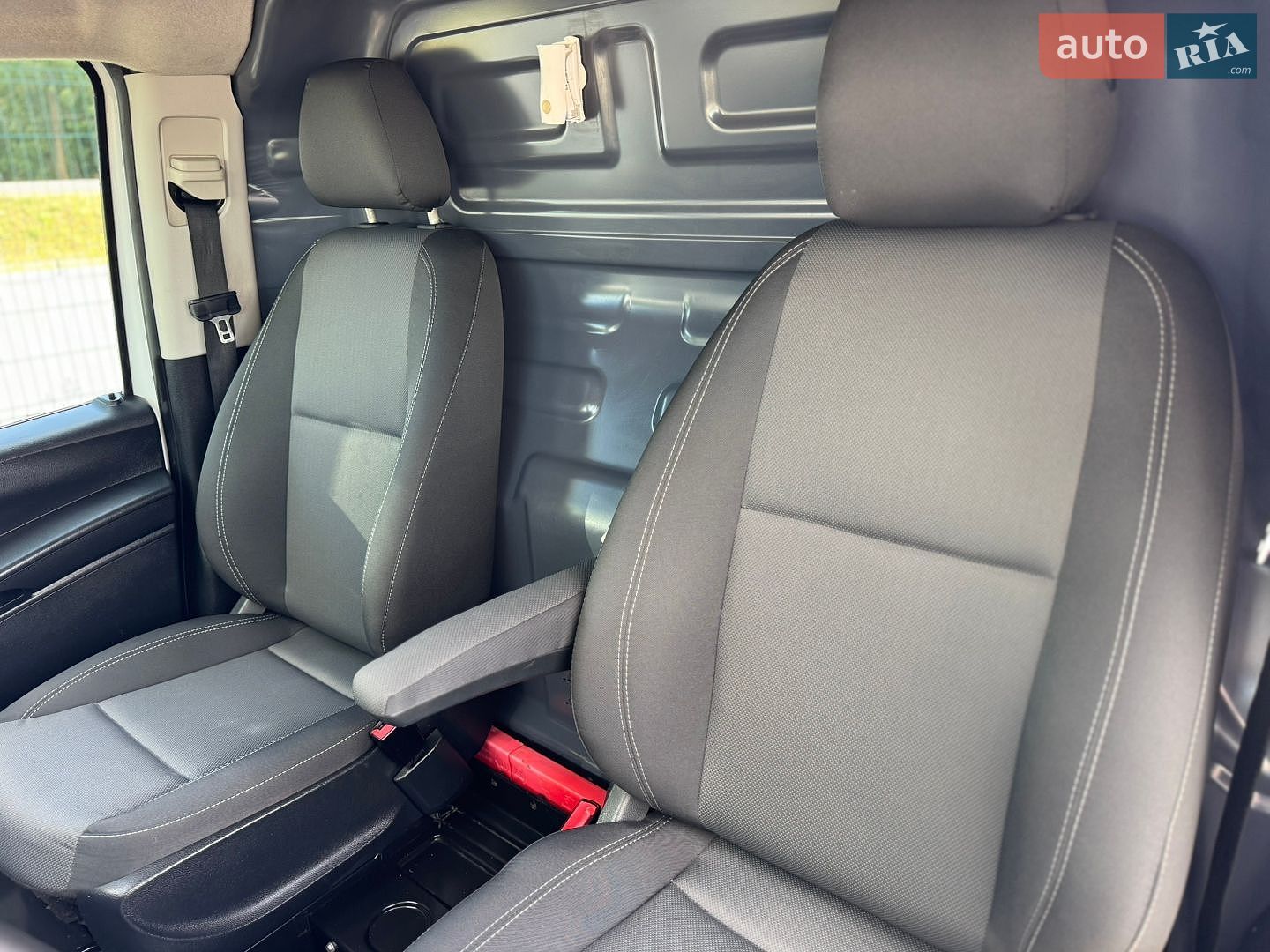 Mercedes-Benz Vito 2019 VIN WDF44760313594199 фото оголошення 13 з 45