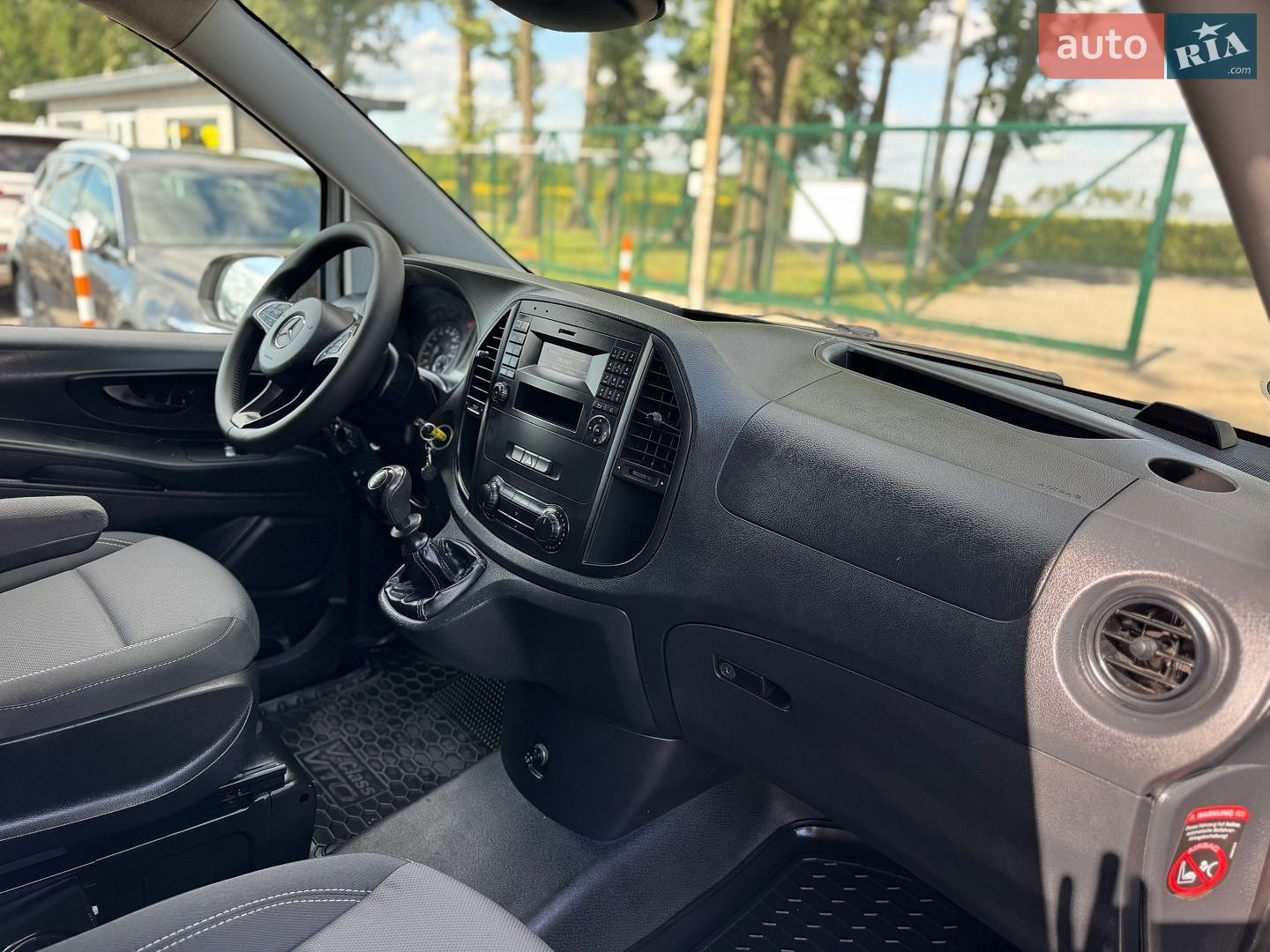 Mercedes-Benz Vito 2019 VIN WDF44760313594199 фото оголошення 14 з 45