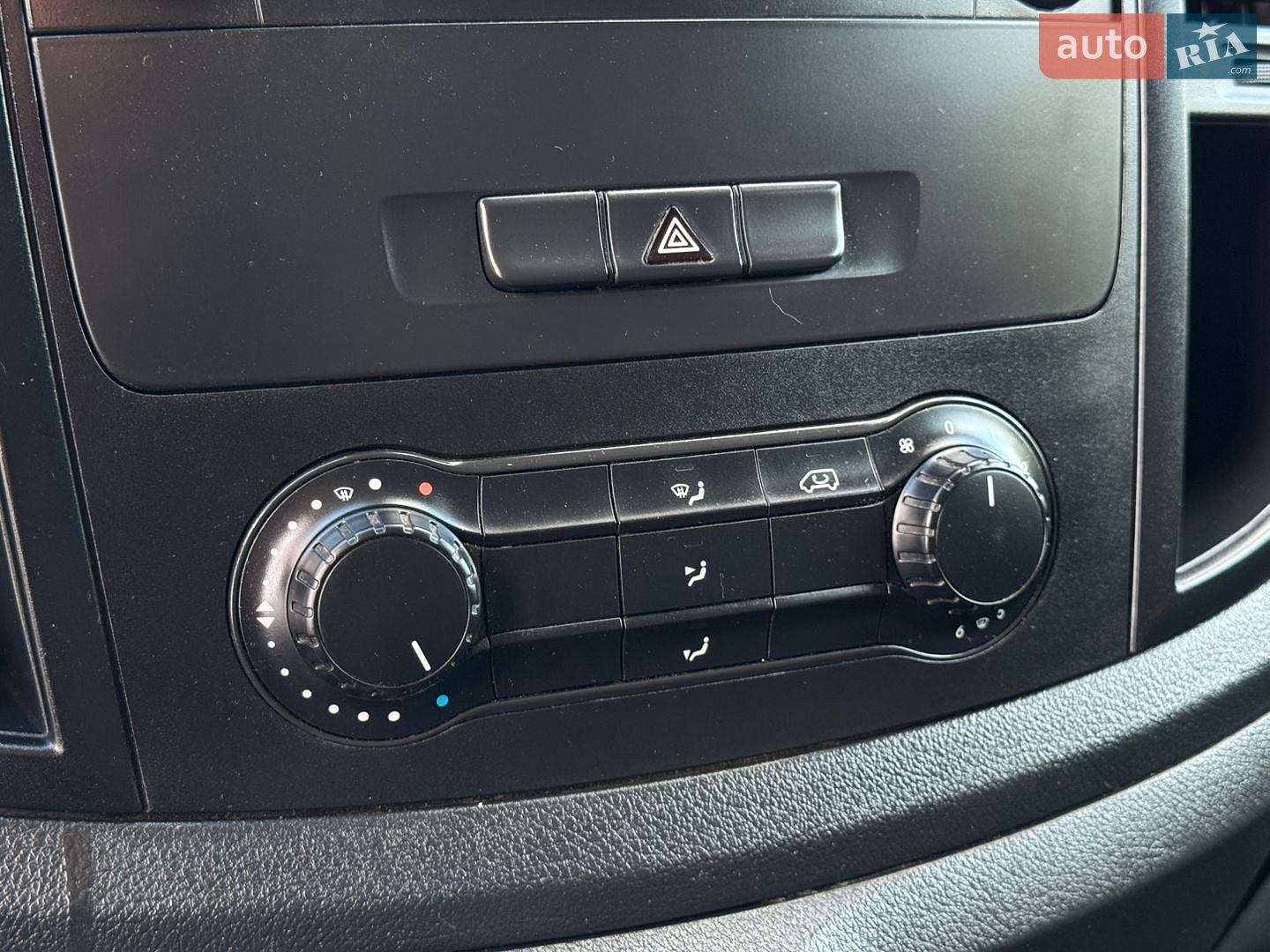 Mercedes-Benz Vito 2019 VIN WDF44760313594199 фото оголошення 22 з 45