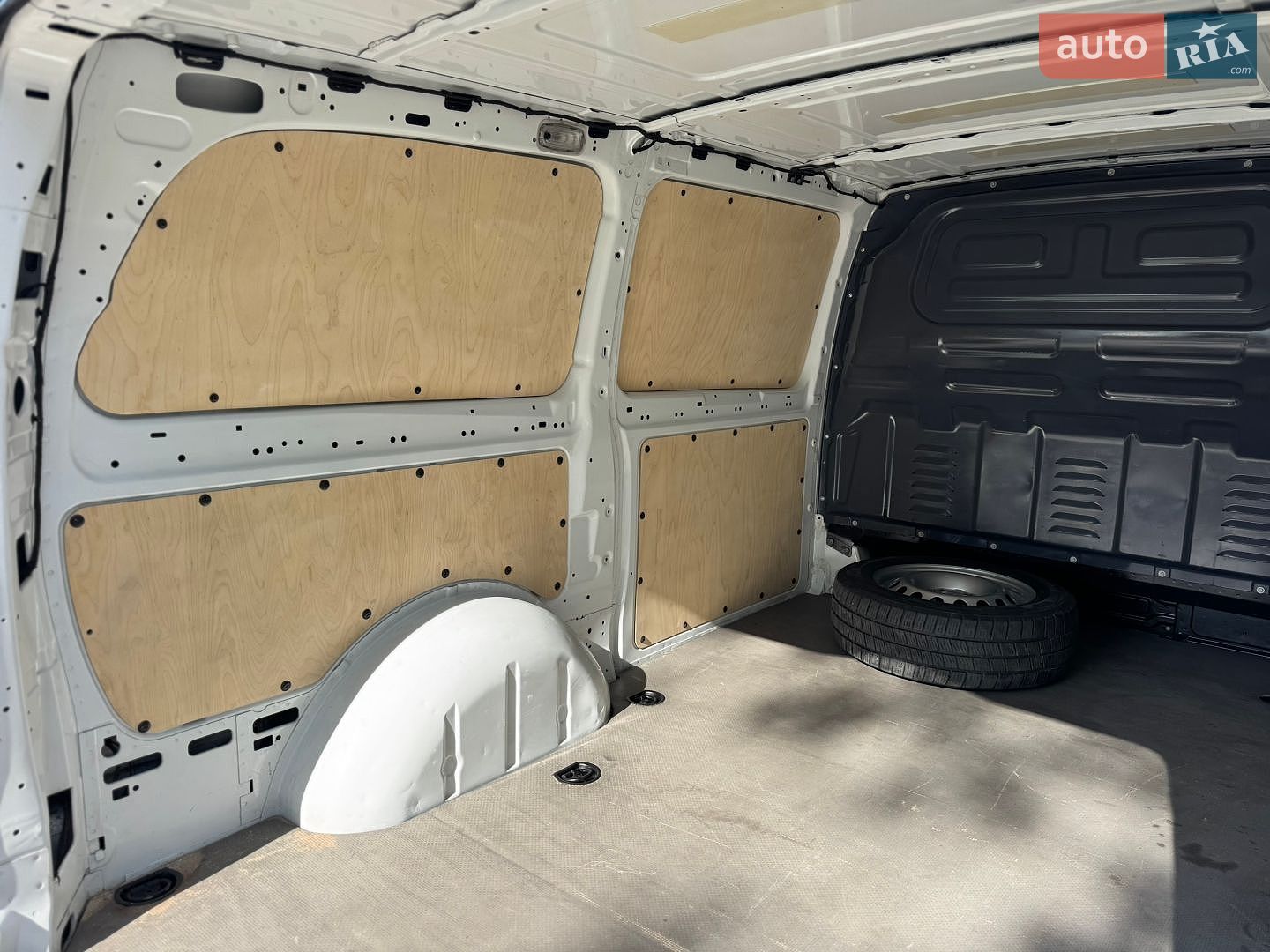 Mercedes-Benz Vito 2019 VIN WDF44760313594199 фото оголошення 32 з 45
