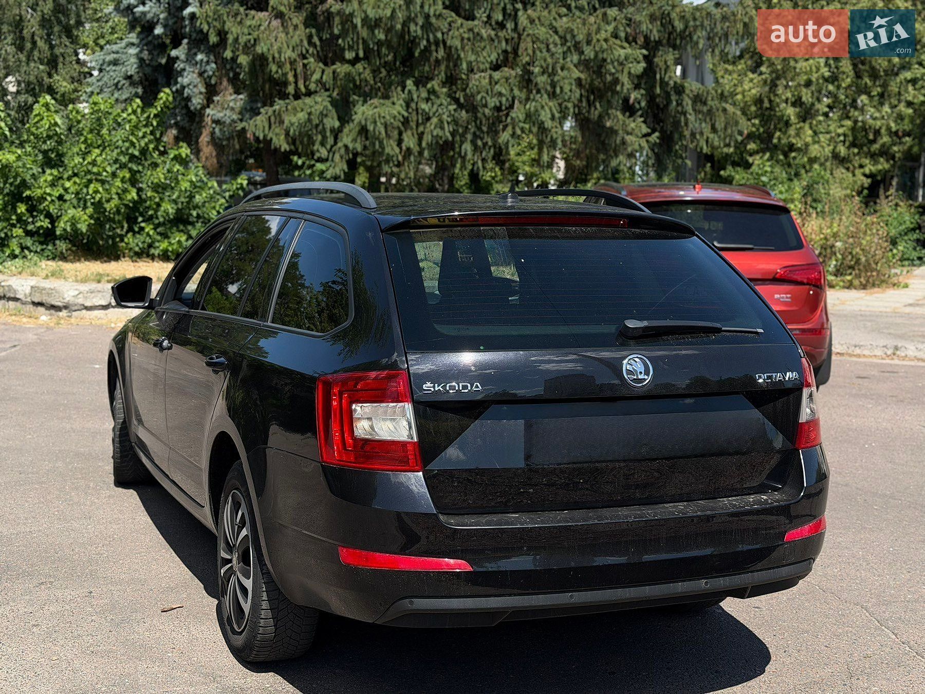 Skoda Octavia 2013 VIN TMBJG7NE1E0108633 фото оголошення 6 з 10