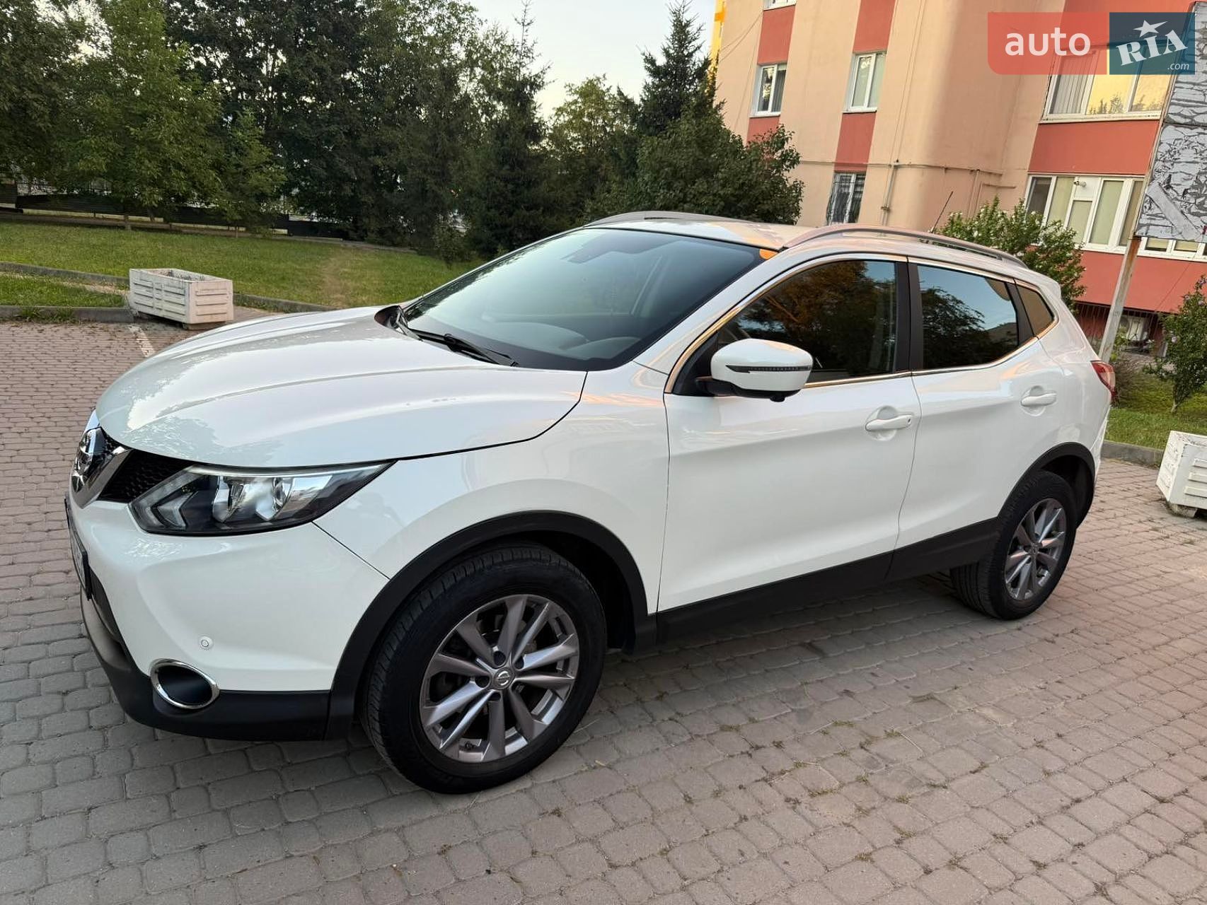 Nissan Qashqai 2016 VIN SJNFDAJ11U1769331 фото оголошення 3 з 17