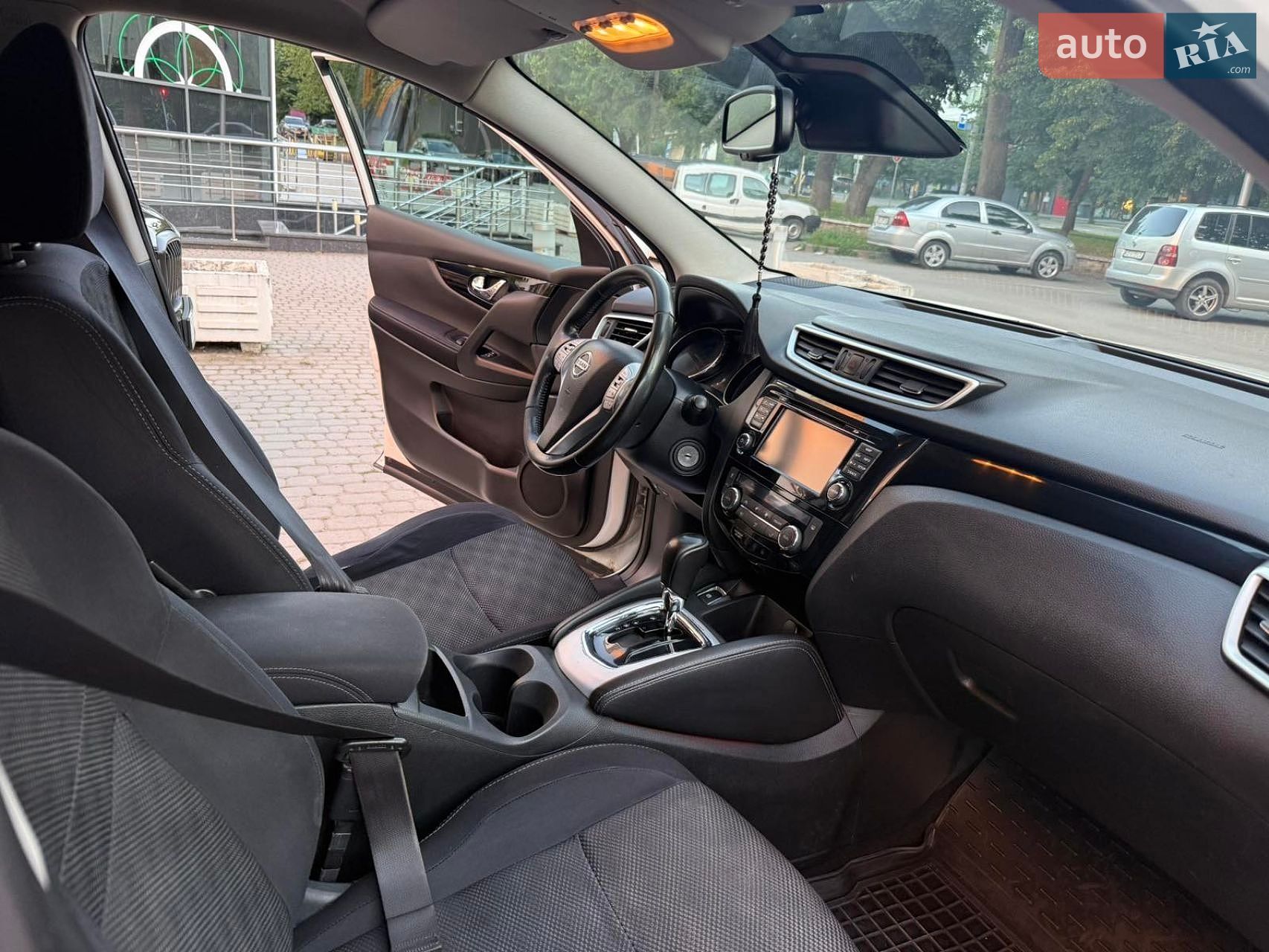 Nissan Qashqai 2016 VIN SJNFDAJ11U1769331 фото оголошення 7 з 17