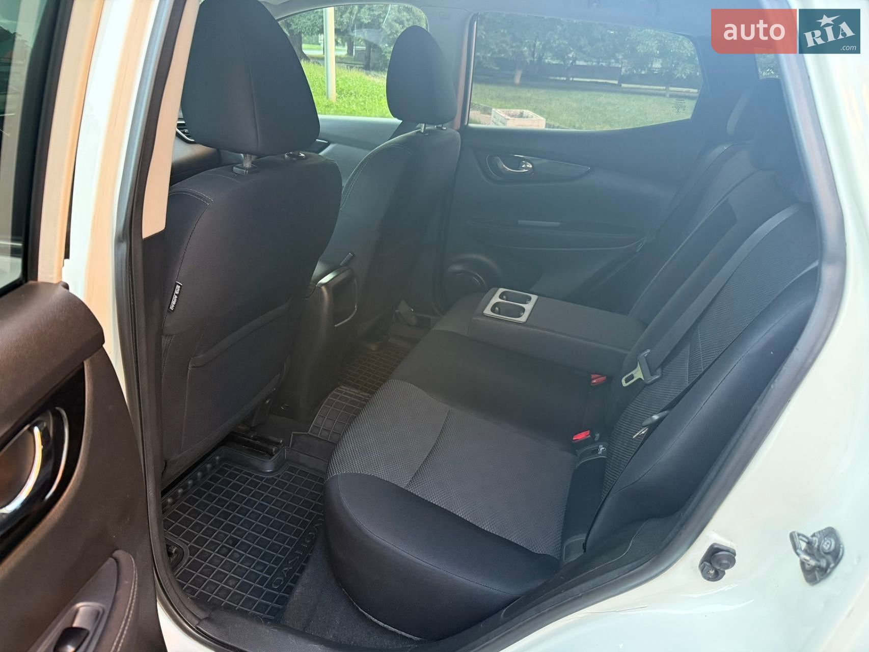 Nissan Qashqai 2016 VIN SJNFDAJ11U1769331 фото оголошення 14 з 17