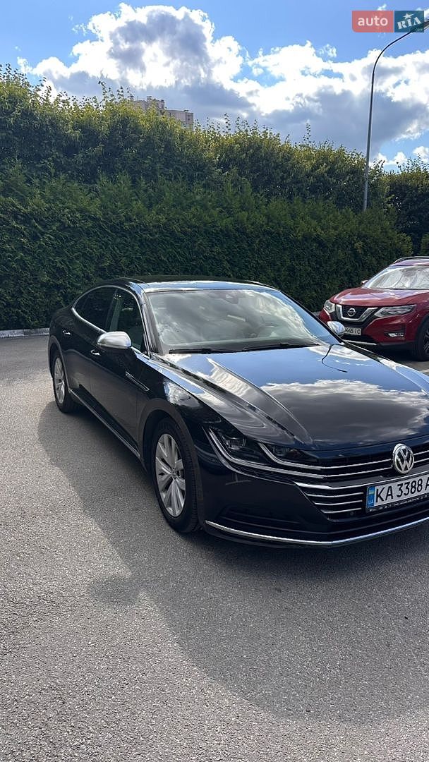 Volkswagen Arteon 2019 VIN WVWZZZ3HZKE017929 фото оголошення 2 з 9