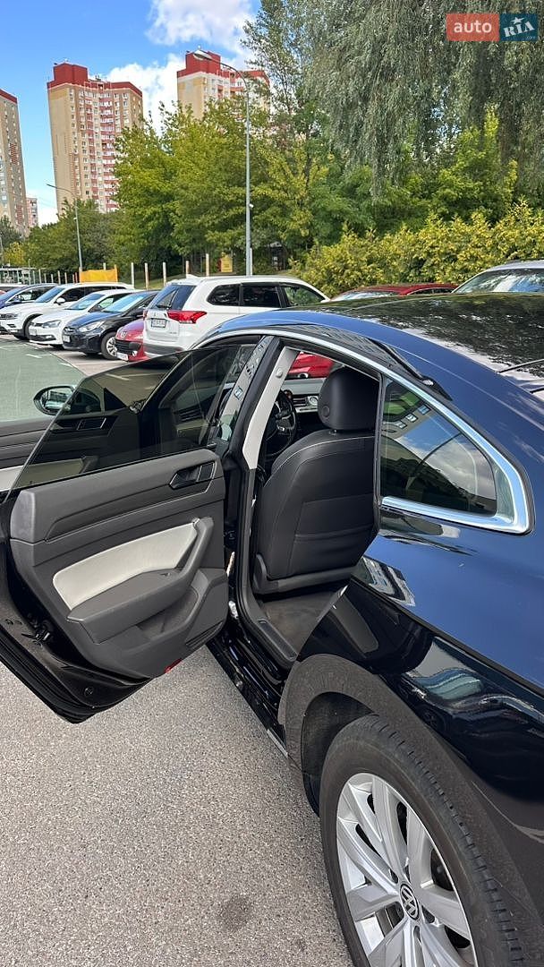 Volkswagen Arteon 2019 VIN WVWZZZ3HZKE017929 фото оголошення 8 з 9