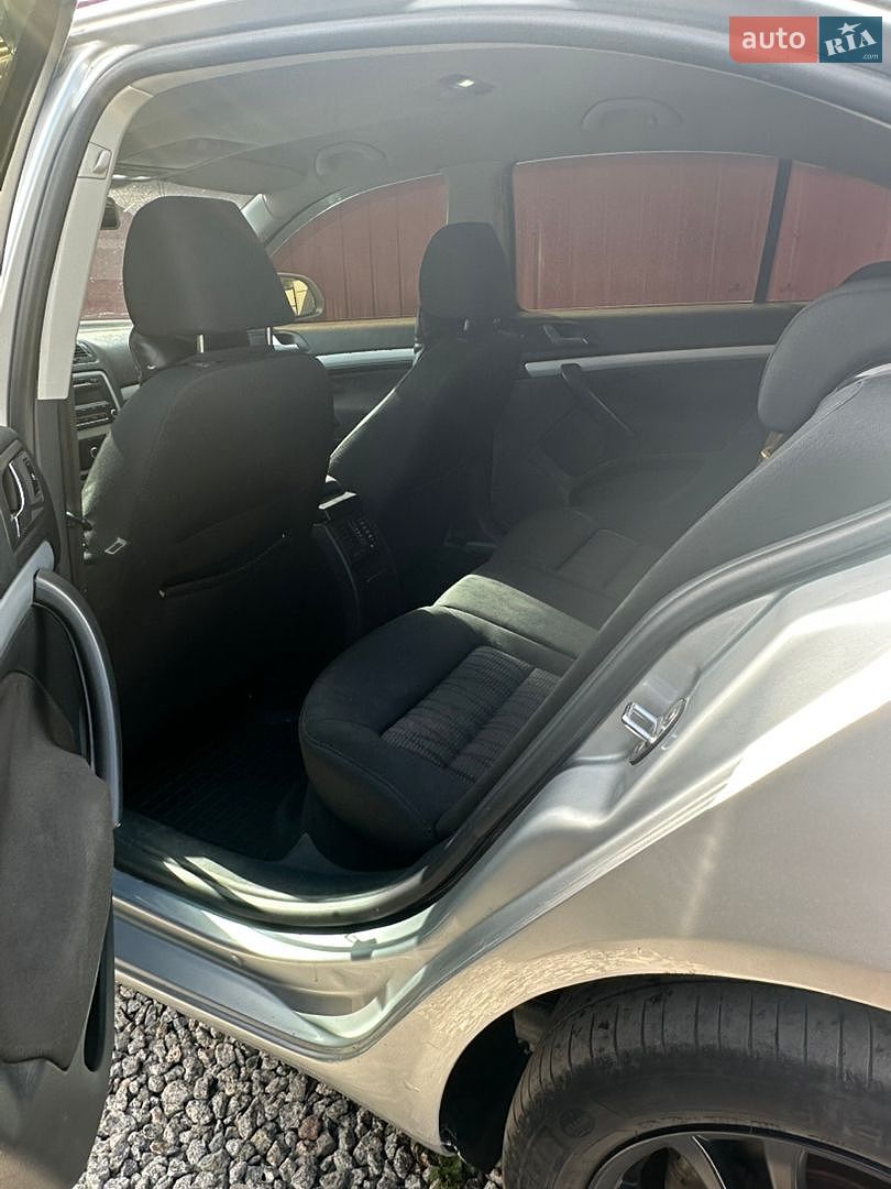 Skoda Octavia 2011 VIN TMBCS41Z6CB150781 фото оголошення 4 з 15