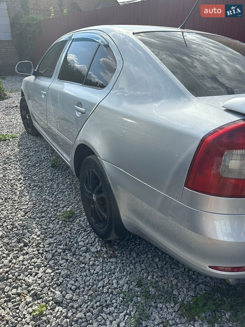 Skoda Octavia 2011 VIN TMBCS41Z6CB150781 фото оголошення 7 з 15