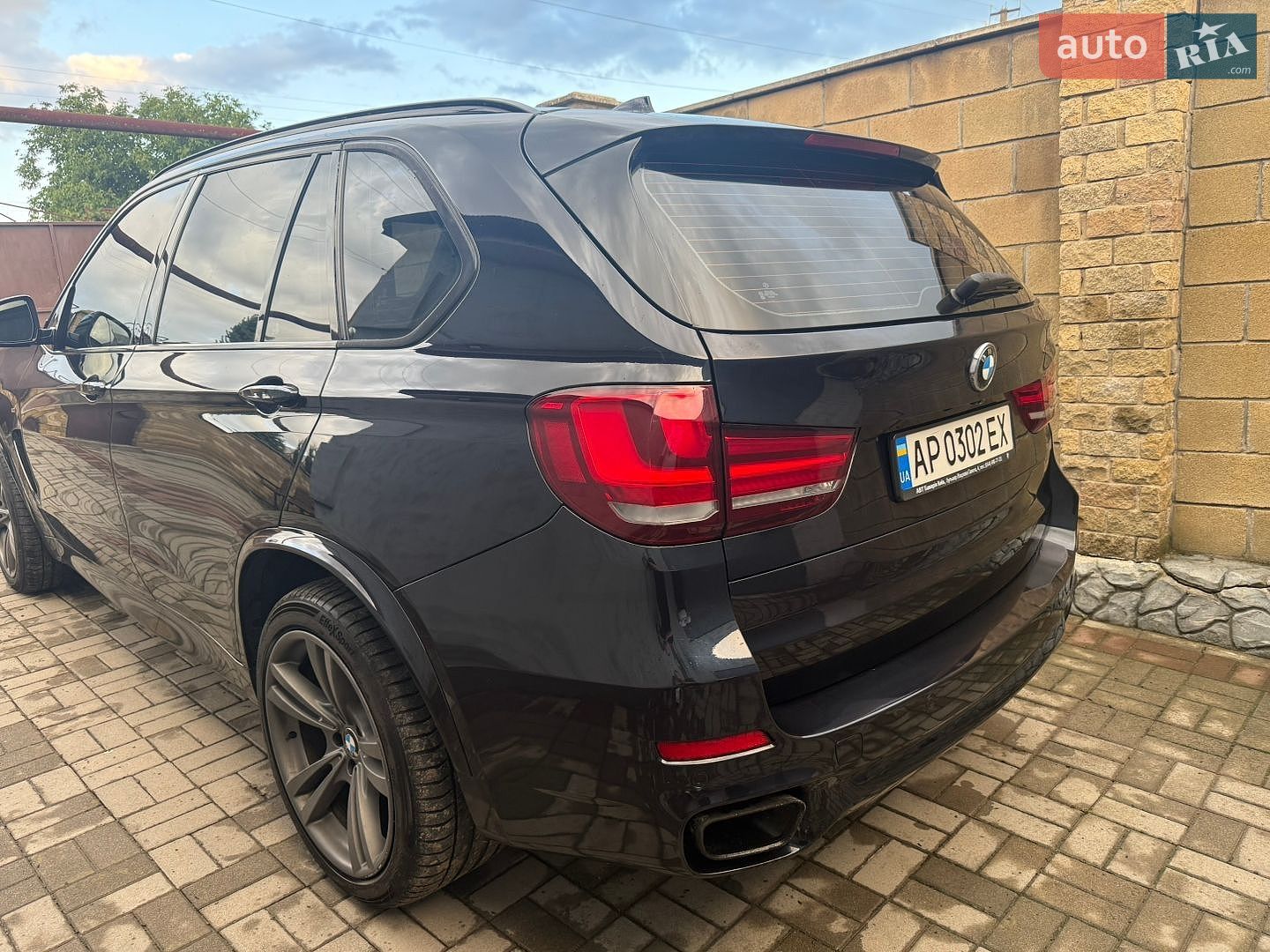 BMW X5 2015 VIN WBALS010100K98562 фото оголошення 4 з 28