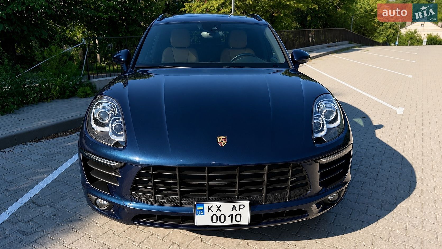 Porsche Macan 2017 VIN WP1AA2A57JLB02305 фото оголошення 2 з 34