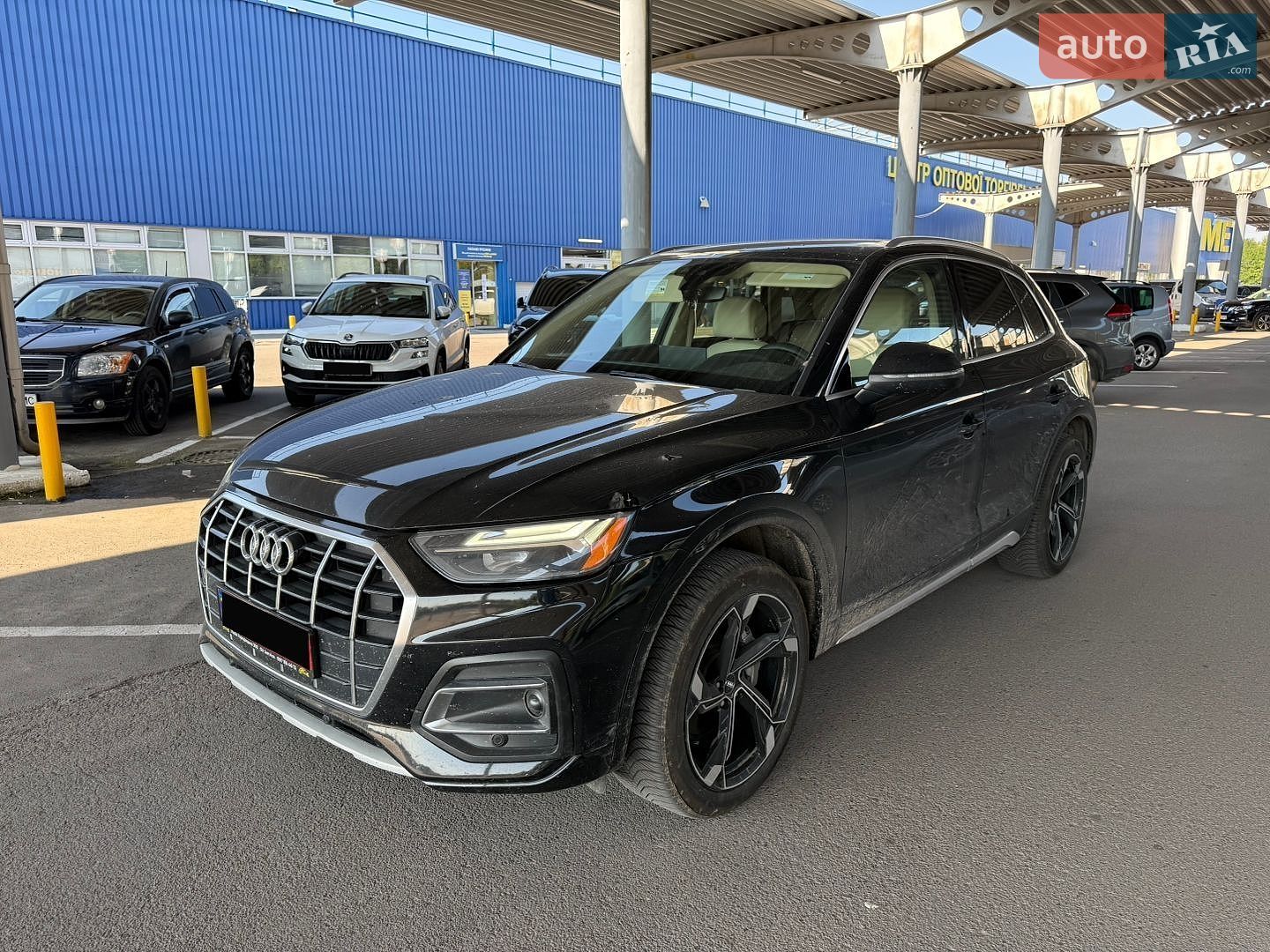 Audi Q5 2020 VIN WA1AAAFYXM2004808 фото оголошення 4 з 24