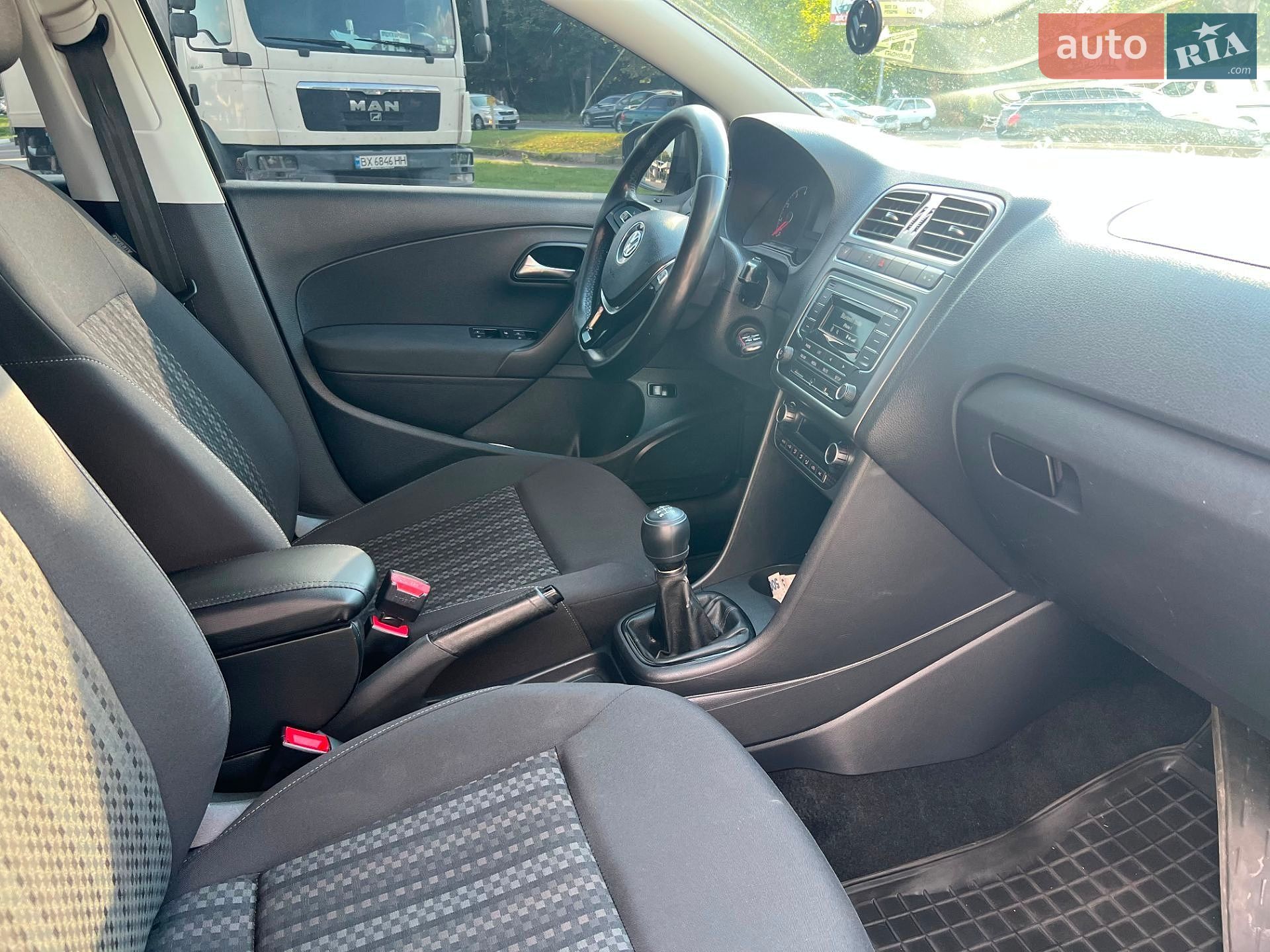 Volkswagen Polo 2019 VIN XW8ZZZ61ZKG064603 фото оголошення 19 з 20
