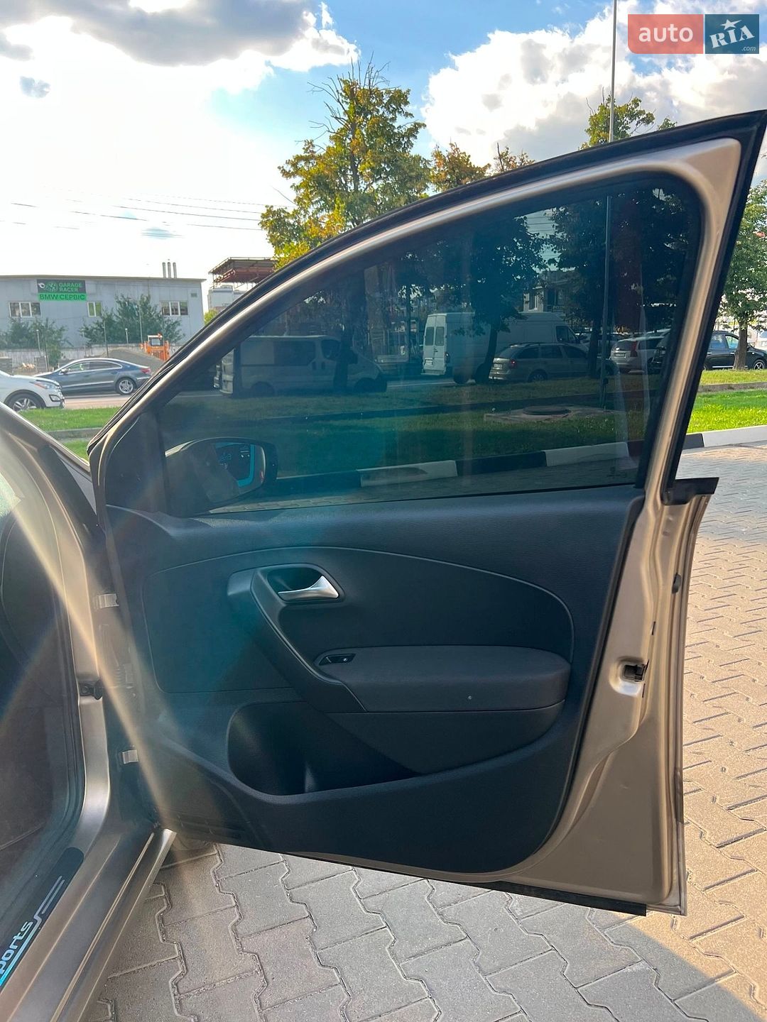 Volkswagen Polo 2019 VIN XW8ZZZ61ZKG064603 фото оголошення 18 з 20