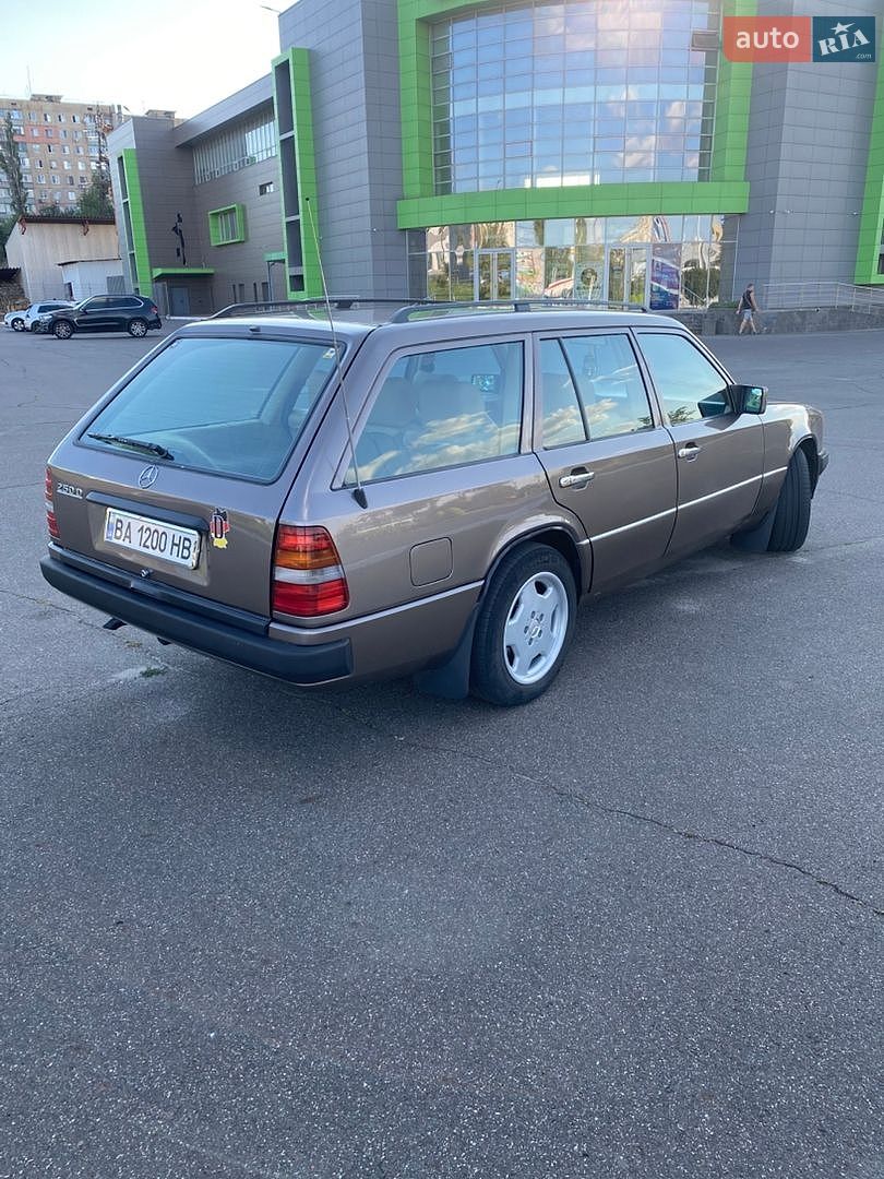 Mercedes-Benz E-Class 1989 VIN WDB12318310025271 фото оголошення 4 з 12