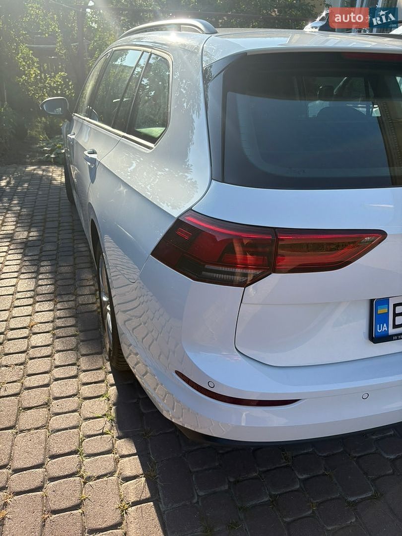 Volkswagen Golf 2021 VIN WVWZZZCDZMW519984 фото оголошення 4 з 14