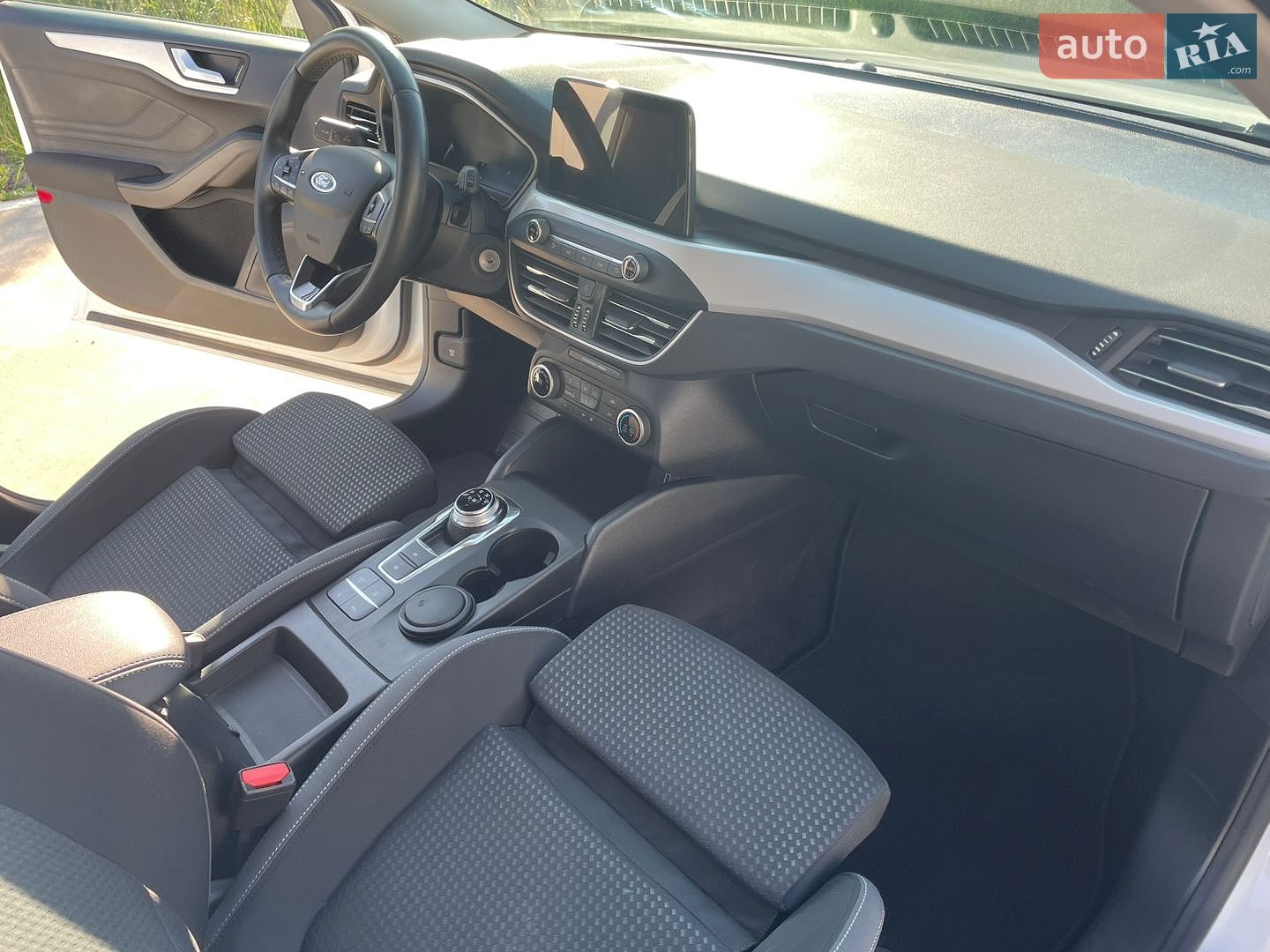 Ford Focus 2020 VIN WF0PXXGCHPLA68164 фото оголошення 16 з 28