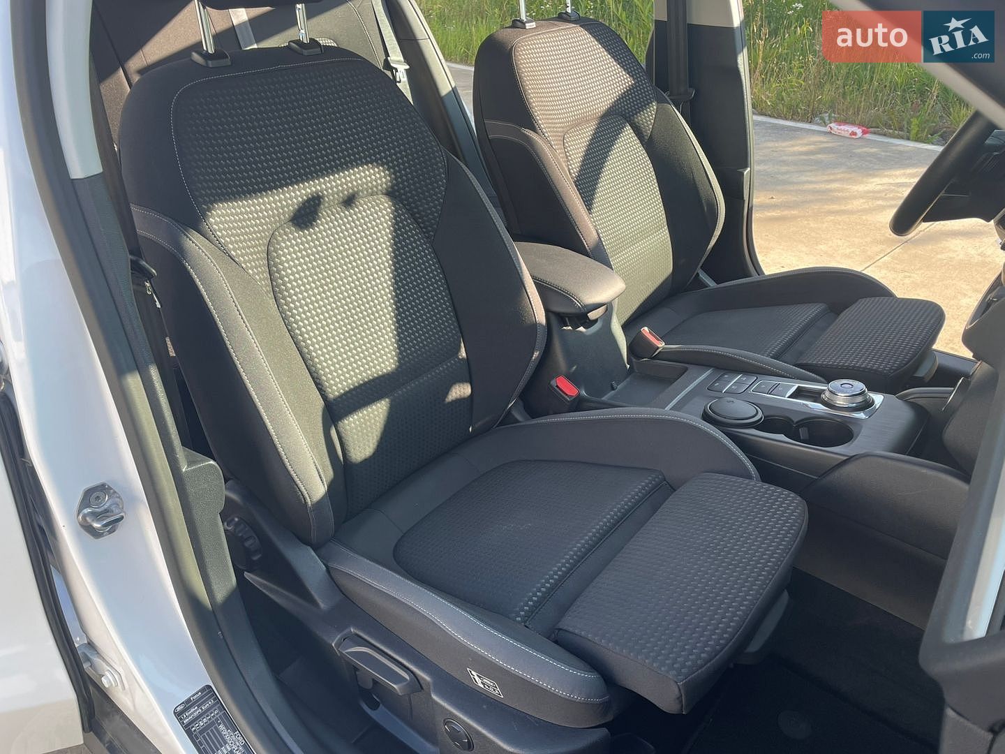 Ford Focus 2020 VIN WF0PXXGCHPLA68164 фото оголошення 18 з 28