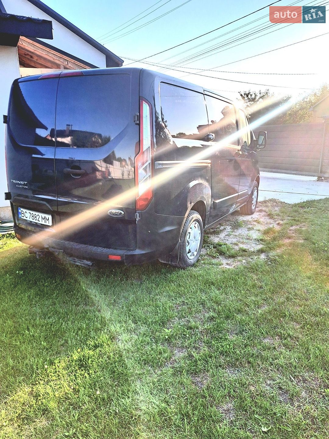 Ford Transit Custom 2015 VIN WF0YXXTTGYFJ67282 фото оголошення 4 з 26