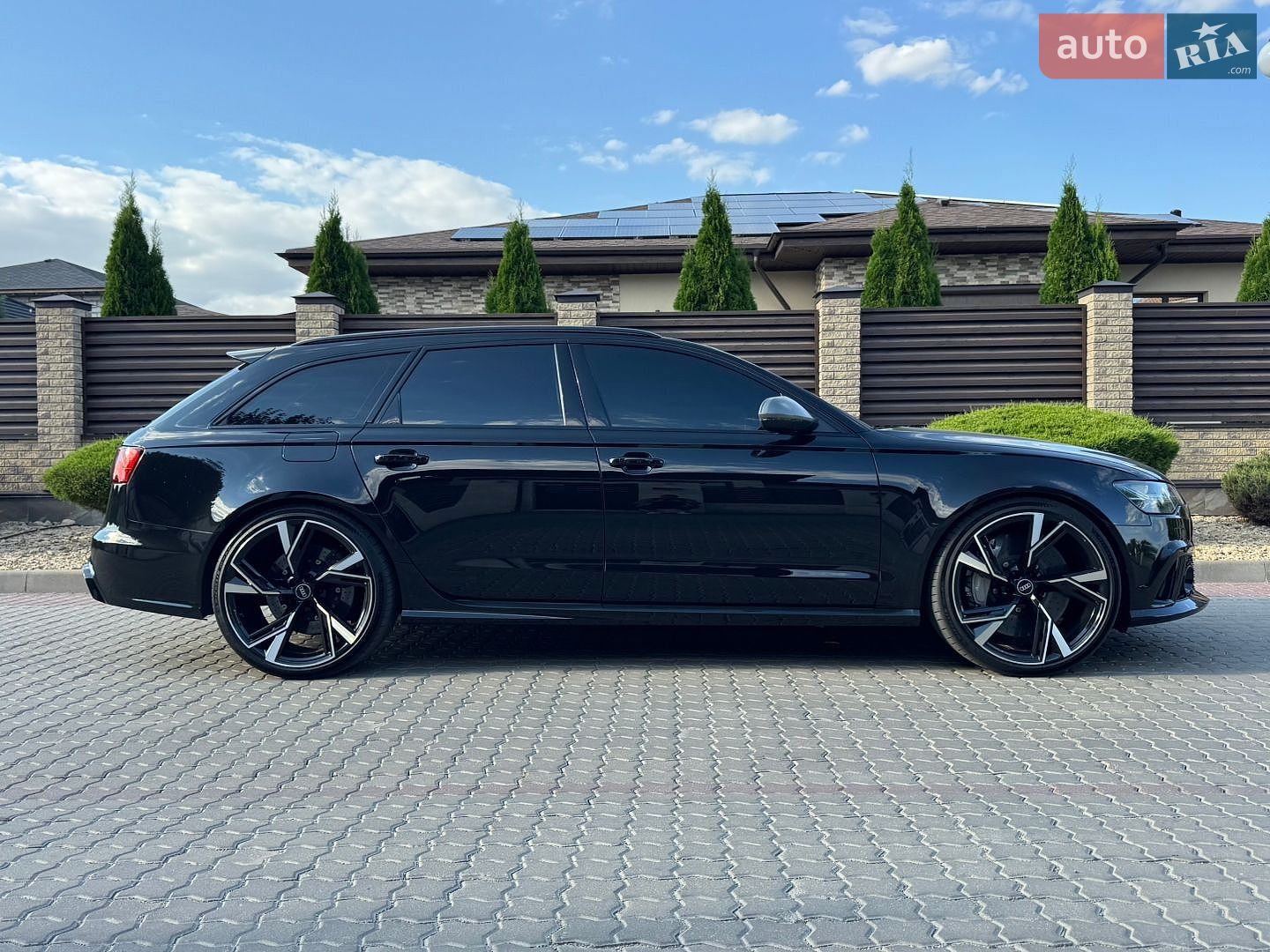 Audi RS6 2016 VIN WUAZZZ4G6GN905531 фото оголошення 25 з 109