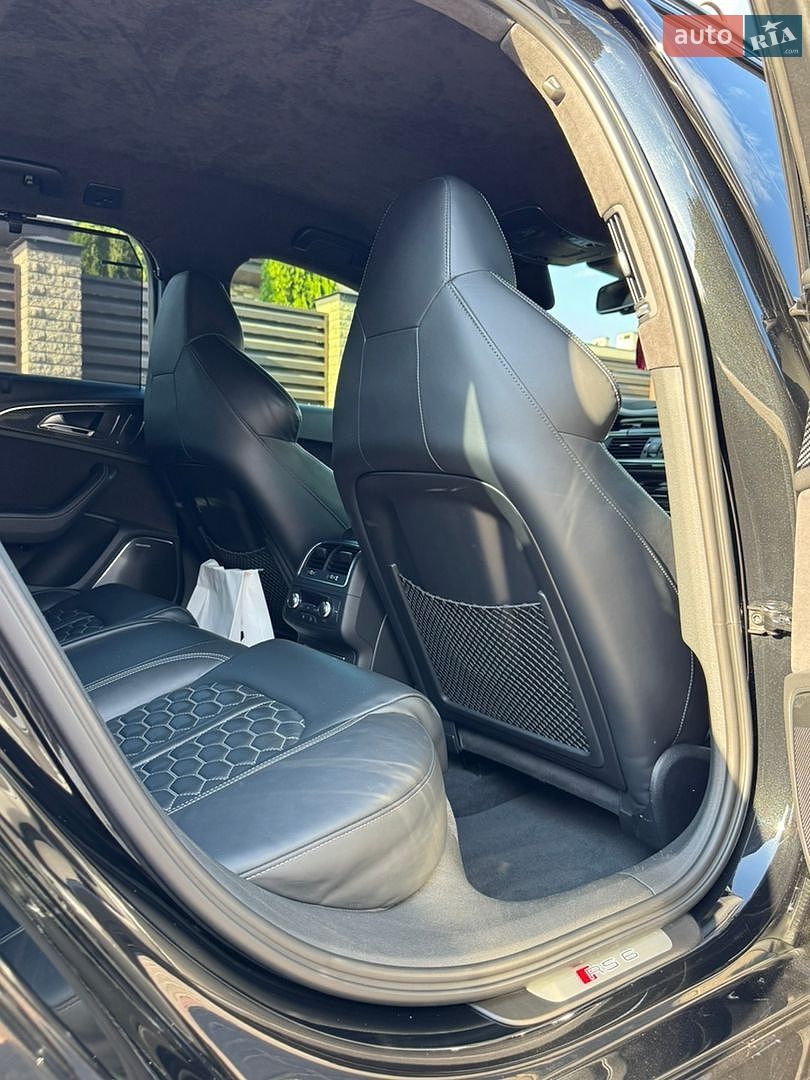 Audi RS6 2016 VIN WUAZZZ4G6GN905531 фото оголошення 44 з 109