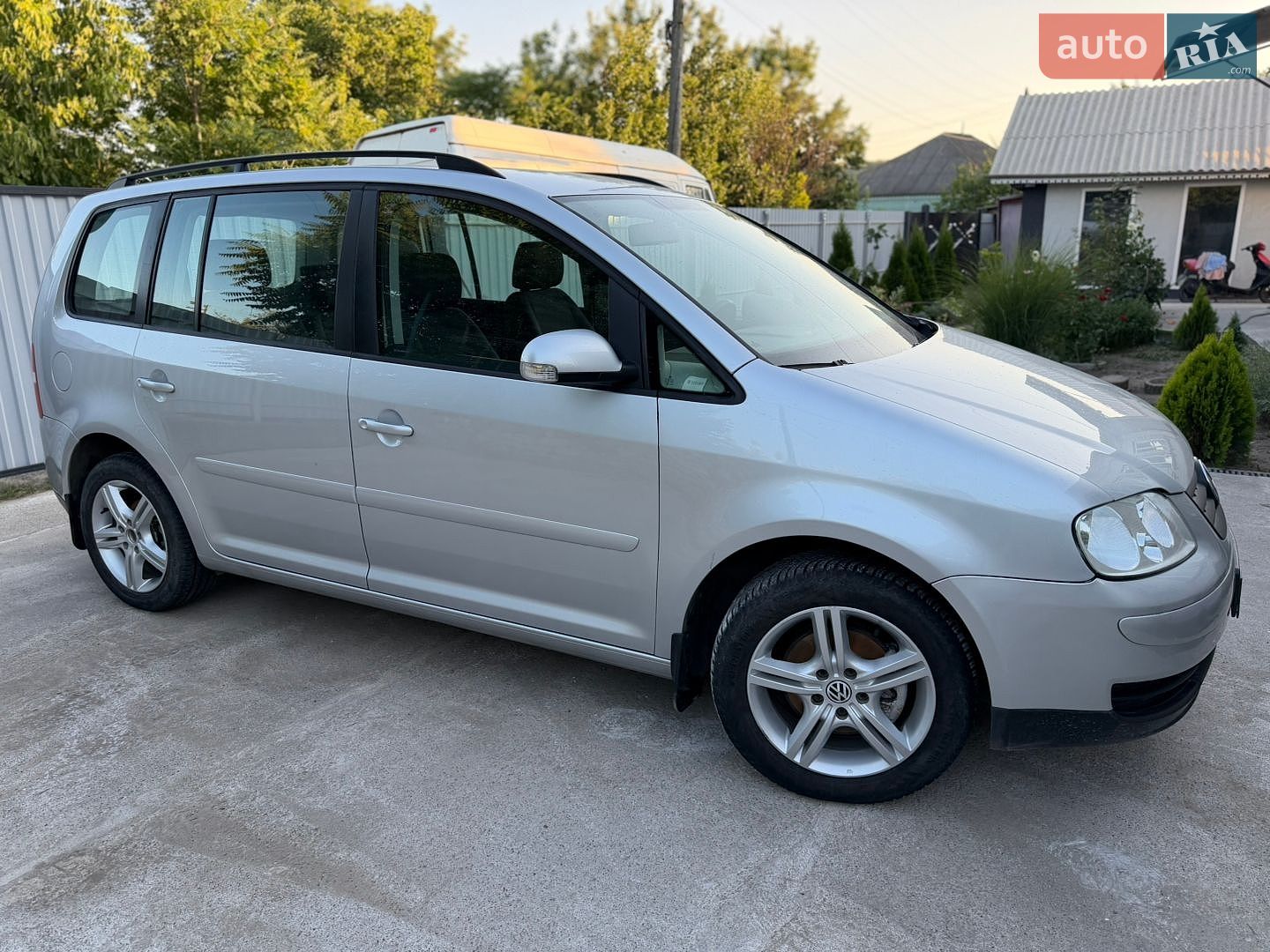 Volkswagen Touran 2005 VIN WVGZZZ1TZ5W185798 фото оголошення 6 з 34