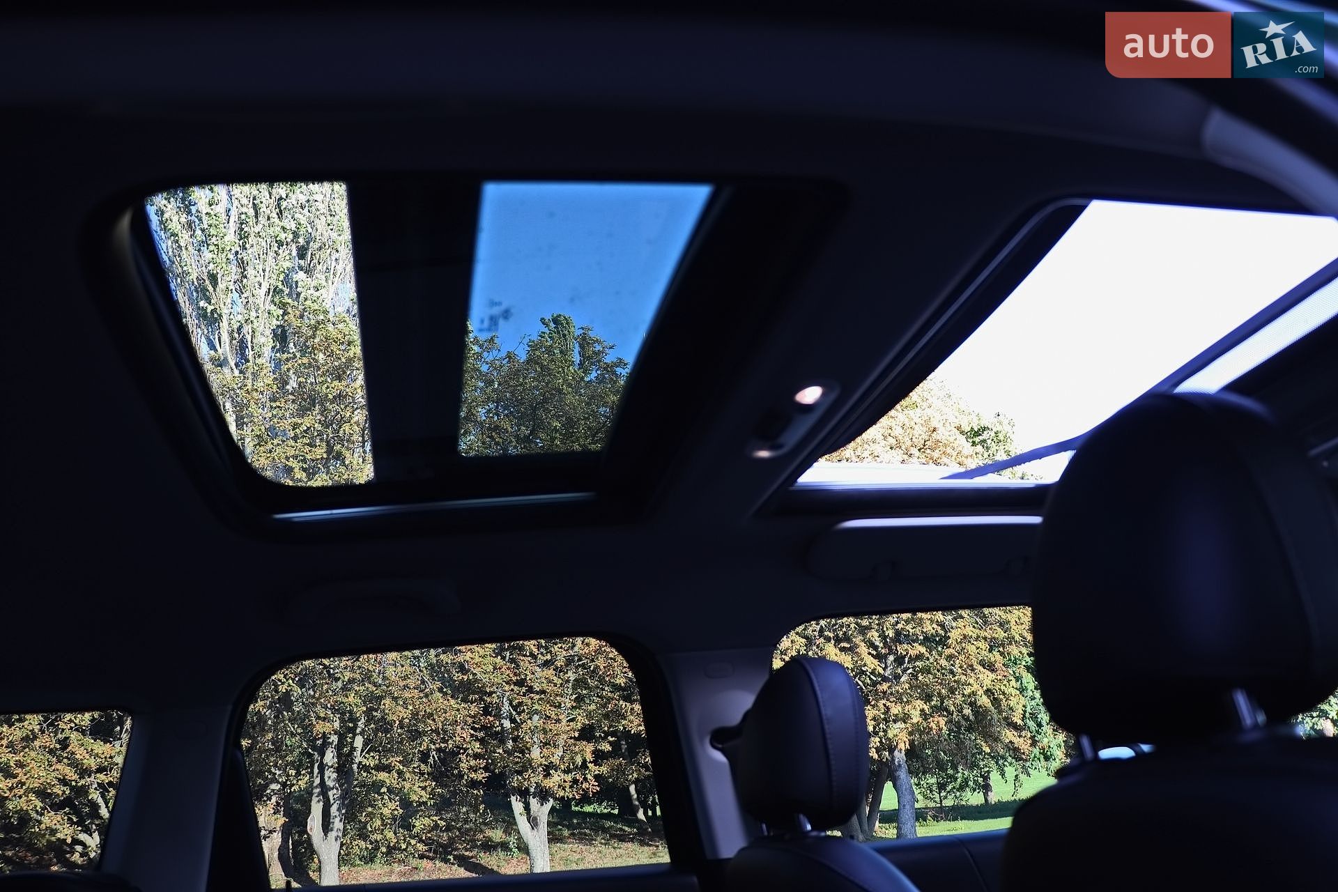 MINI Countryman 2018 VIN WMZYS7C57K3F46859 фото оголошення 8 з 34