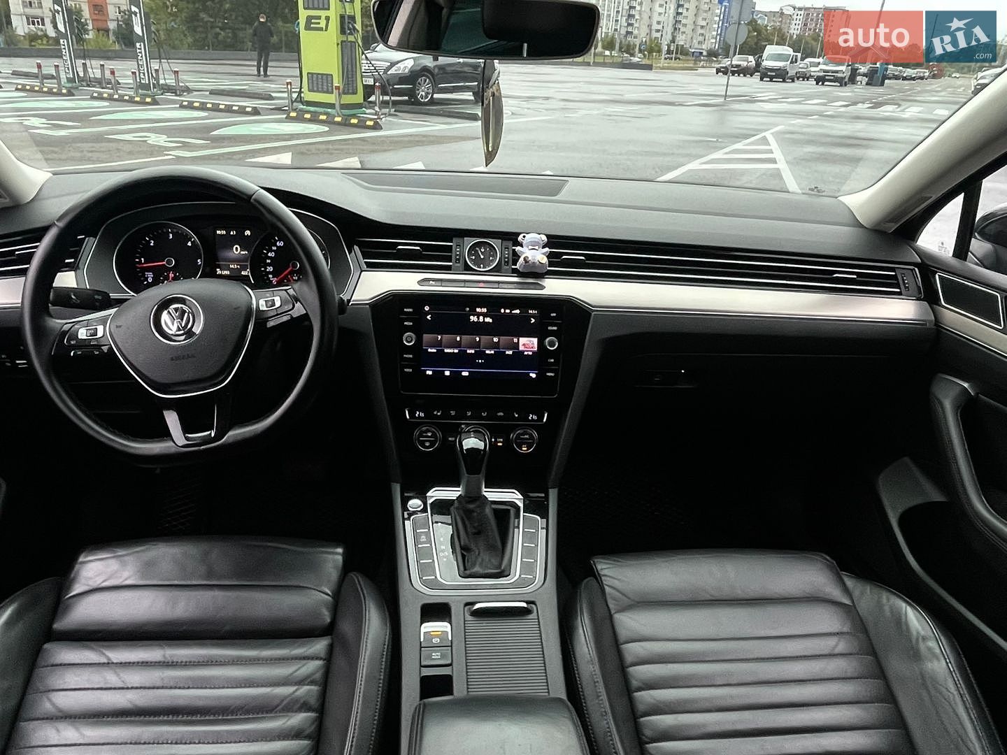 Volkswagen Passat 2015 VIN WVWZZZ3CZGE085783 фото оголошення 17 з 34