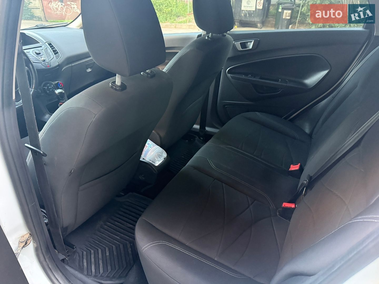 Ford Fiesta 2012 VIN WF0DXXGAKDCS63363 фото оголошення 18 з 26