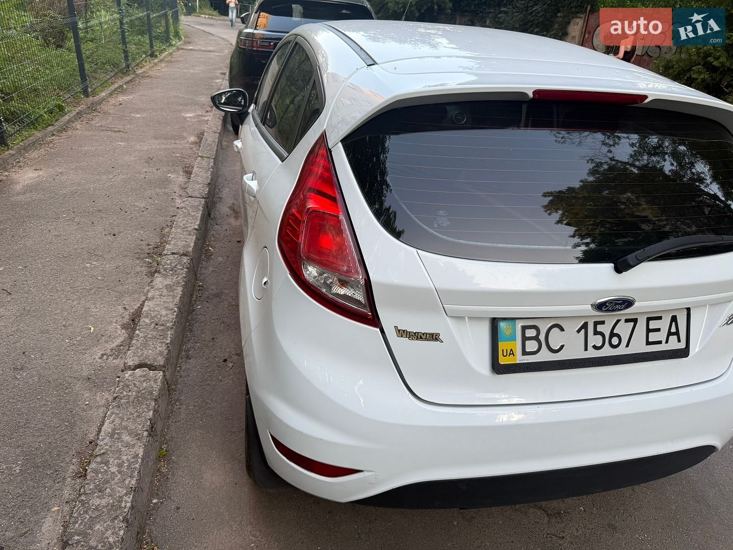 Ford Fiesta 2012 VIN WF0DXXGAKDCS63363 фото оголошення 6 з 26