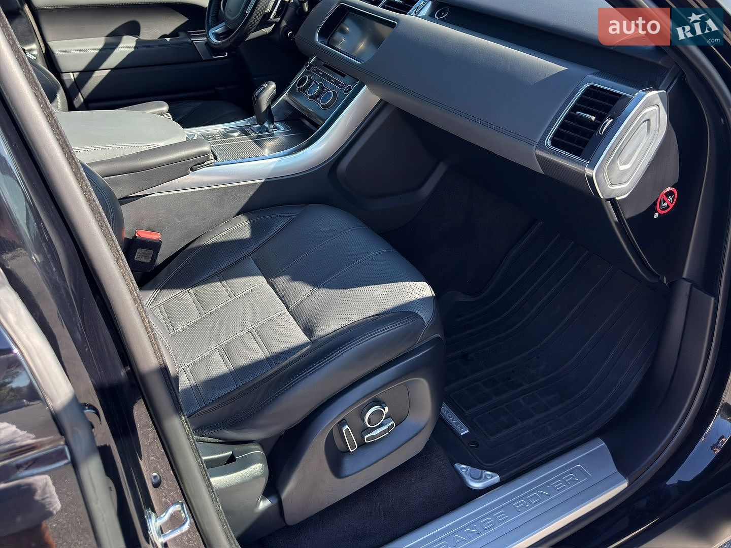 Land Rover Range Rover Sport 2017 VIN SALWV2FV0HA679373 фото оголошення 11 з 22