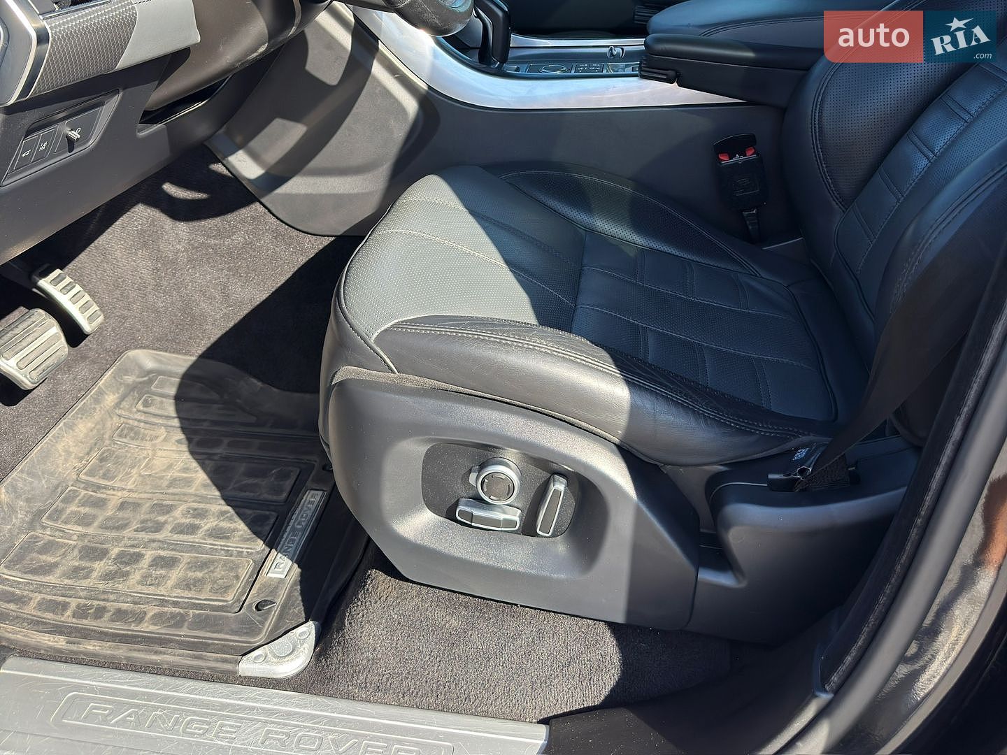 Land Rover Range Rover Sport 2017 VIN SALWV2FV0HA679373 фото оголошення 10 з 22