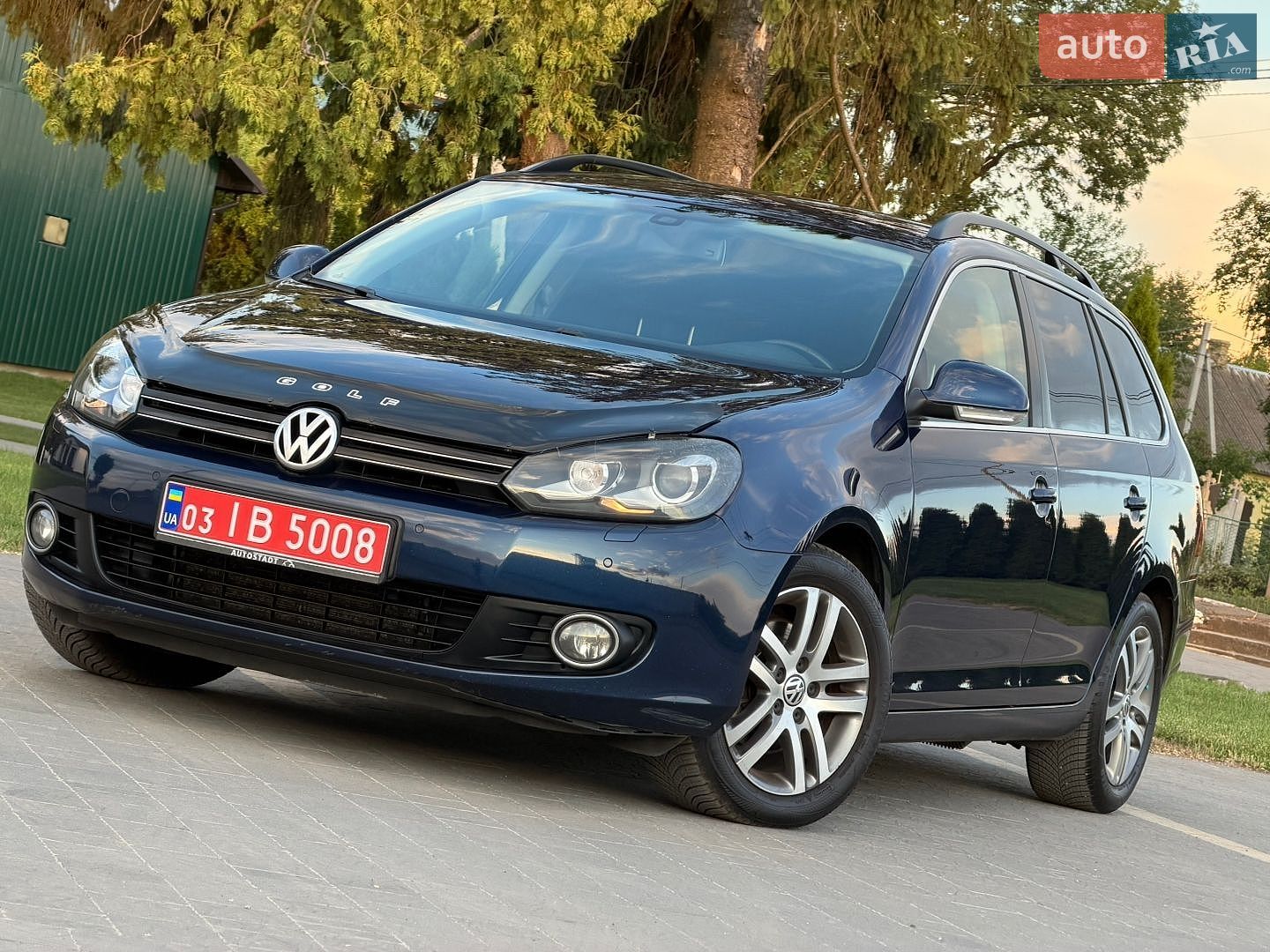 Volkswagen Golf 2010 VIN WVWZZZ1KZBM649211 фото оголошення 2 з 56